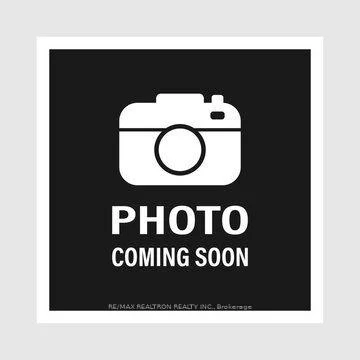 Photo 3 of 103 Thornbury Circle, Vaughan, Crestwood-Springfarm-Yorkhill — HOMEH
