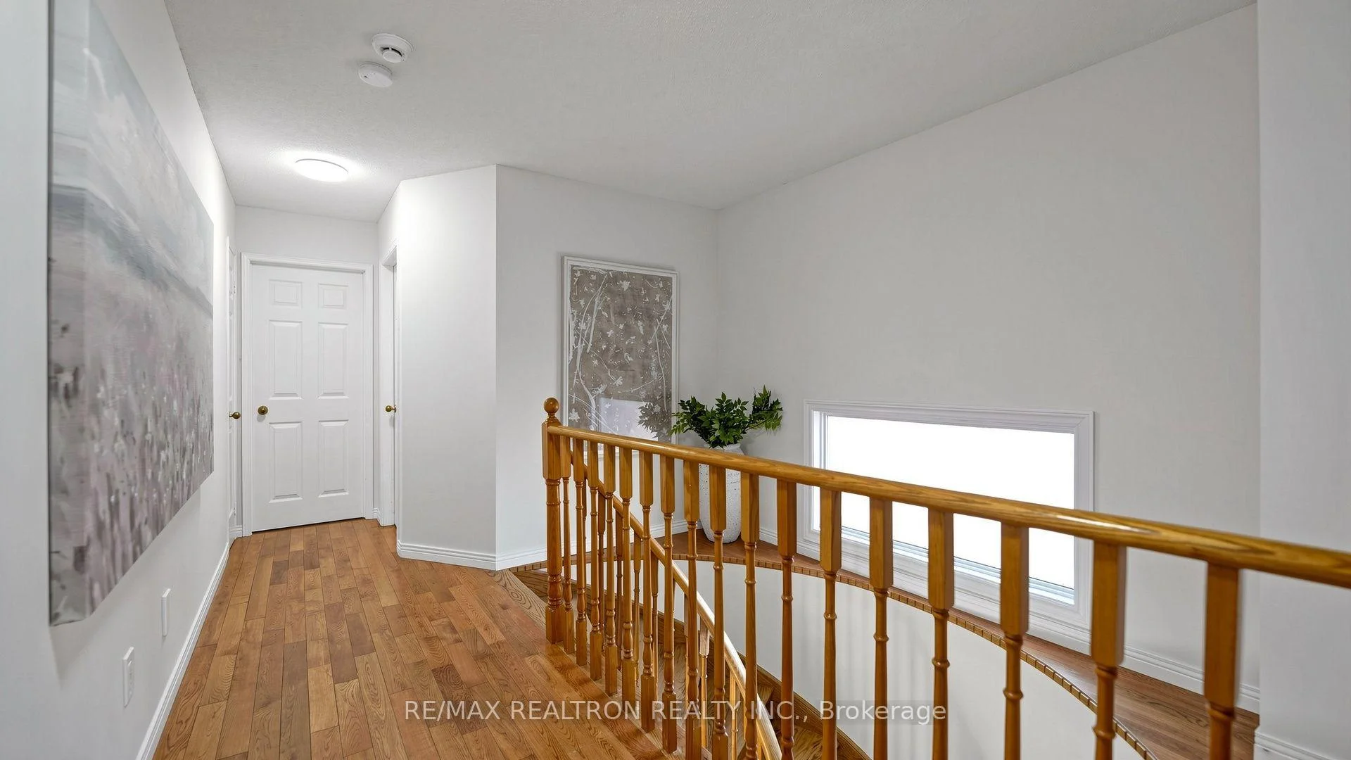 Photo 26 of 103 Thornbury Circle, Vaughan, Crestwood-Springfarm-Yorkhill — HOMEH