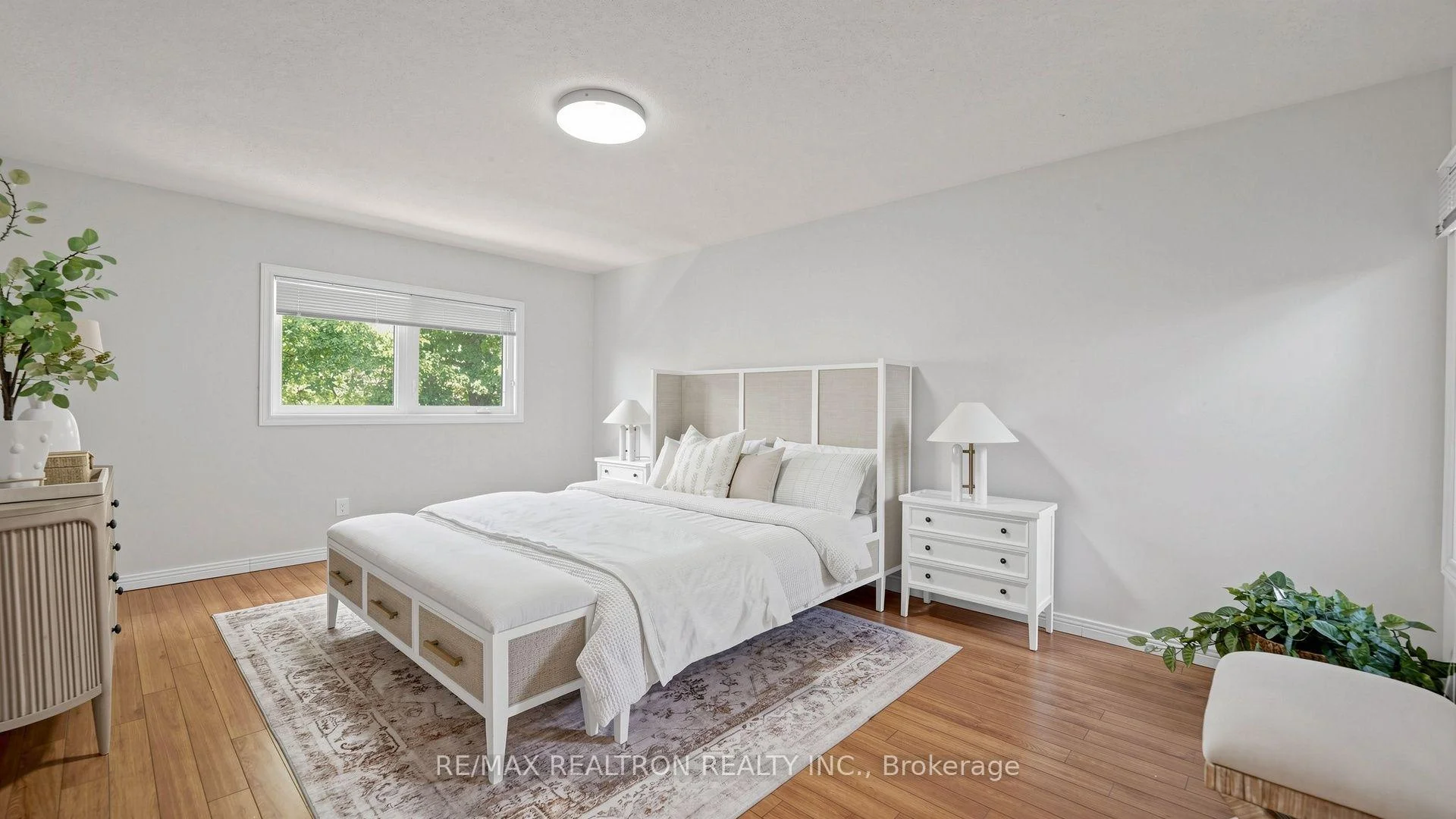 Photo 27 of 103 Thornbury Circle, Vaughan, Crestwood-Springfarm-Yorkhill — HOMEH