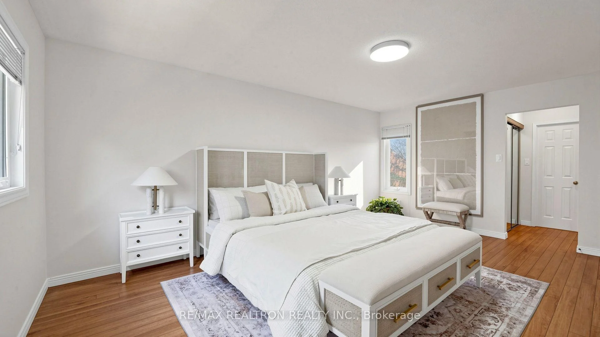 Photo 28 of 103 Thornbury Circle, Vaughan, Crestwood-Springfarm-Yorkhill — HOMEH