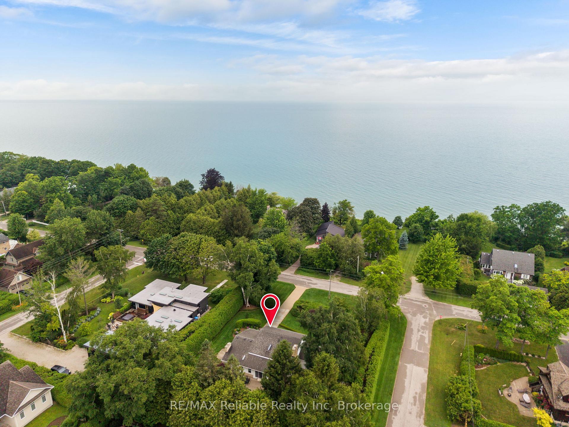 Photo 8 of 60 Tuyll Street, Bluewater, Bayfield — HOMEH