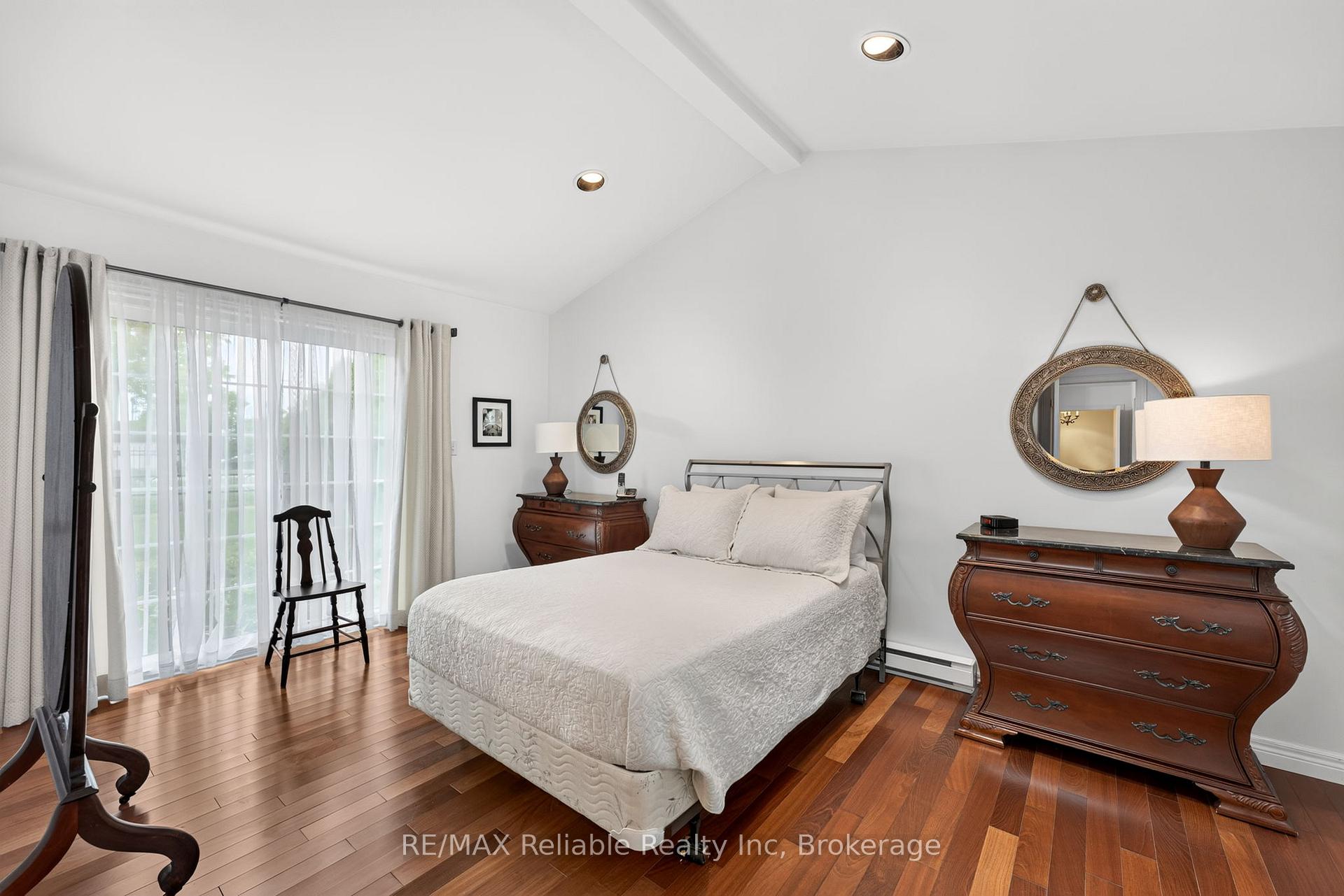 Photo 25 of 60 Tuyll Street, Bluewater, Bayfield — HOMEH