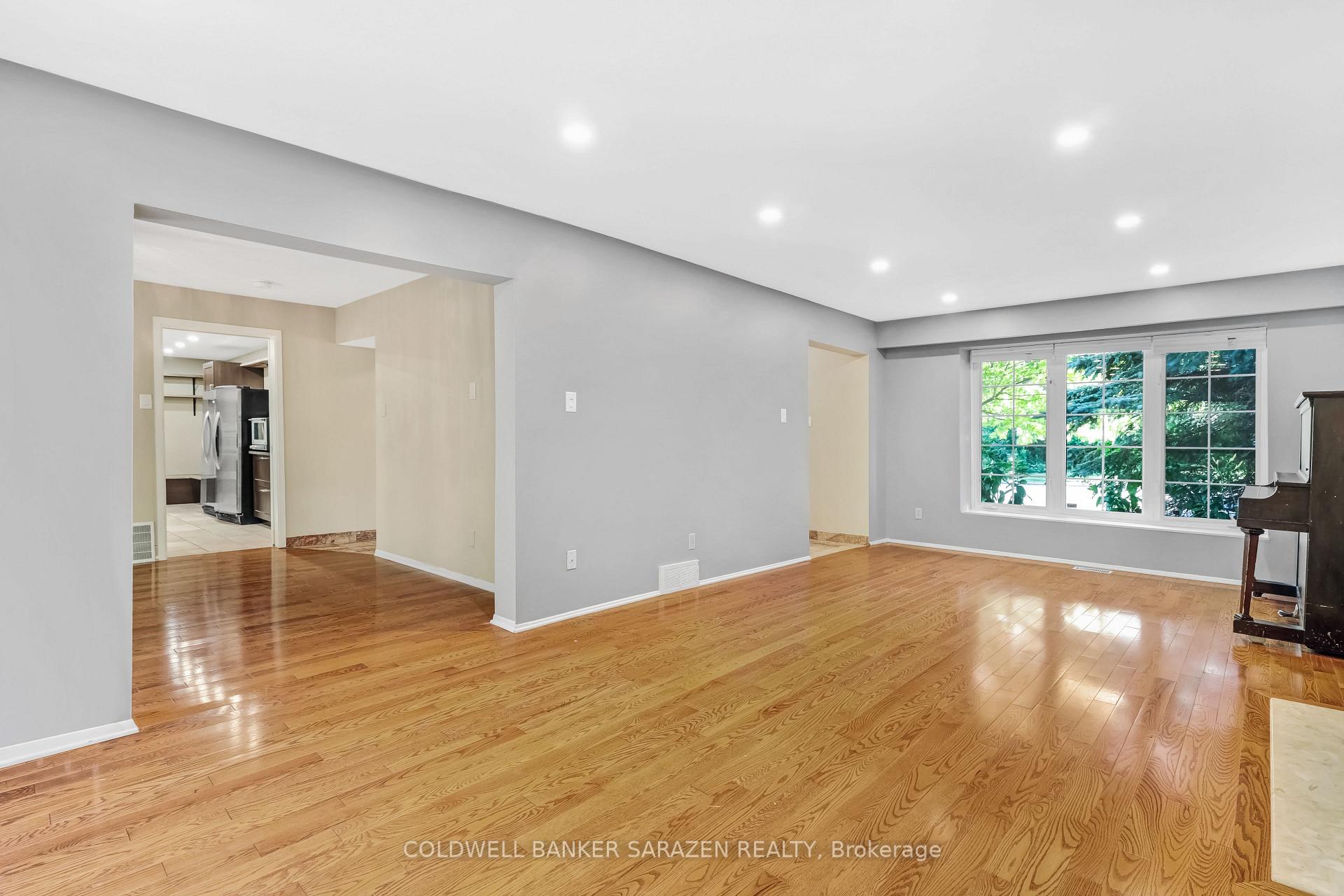 Photo 10 of 1035 Plante Drive, Ottawa, Hunt Club/Western Community — HOMEH