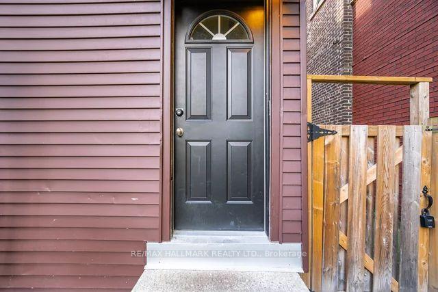 Photo 3 of Unit Basement, 40 Brookmount Road, Toronto, The Beaches — HOMEH