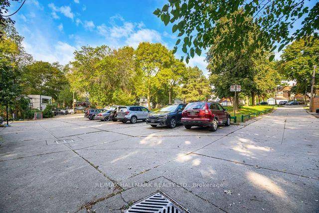 Photo 22 of Unit Basement, 40 Brookmount Road, Toronto, The Beaches — HOMEH