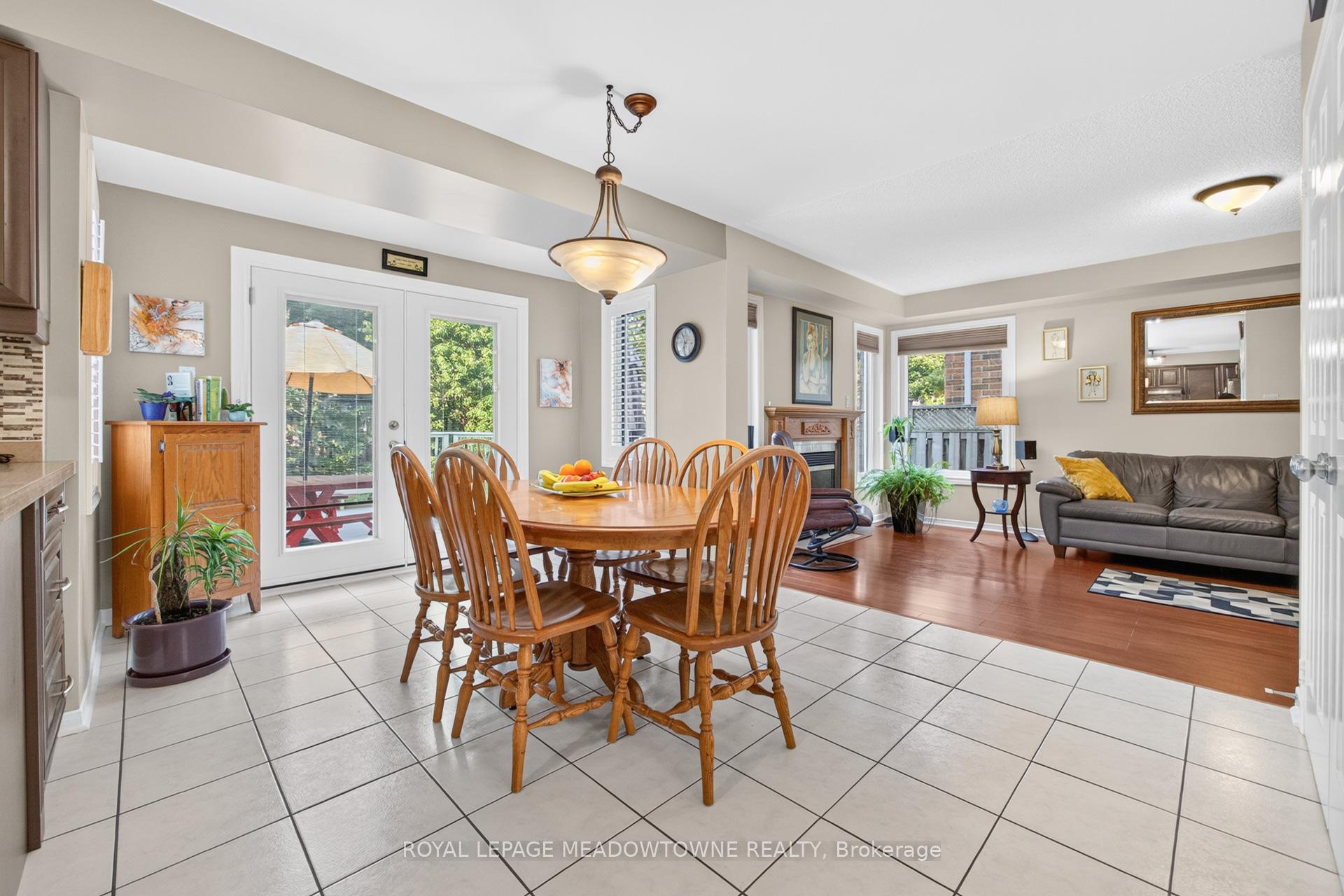 Photo 20 of 82 Miller Drive, Halton Hills, Georgetown — HOMEH