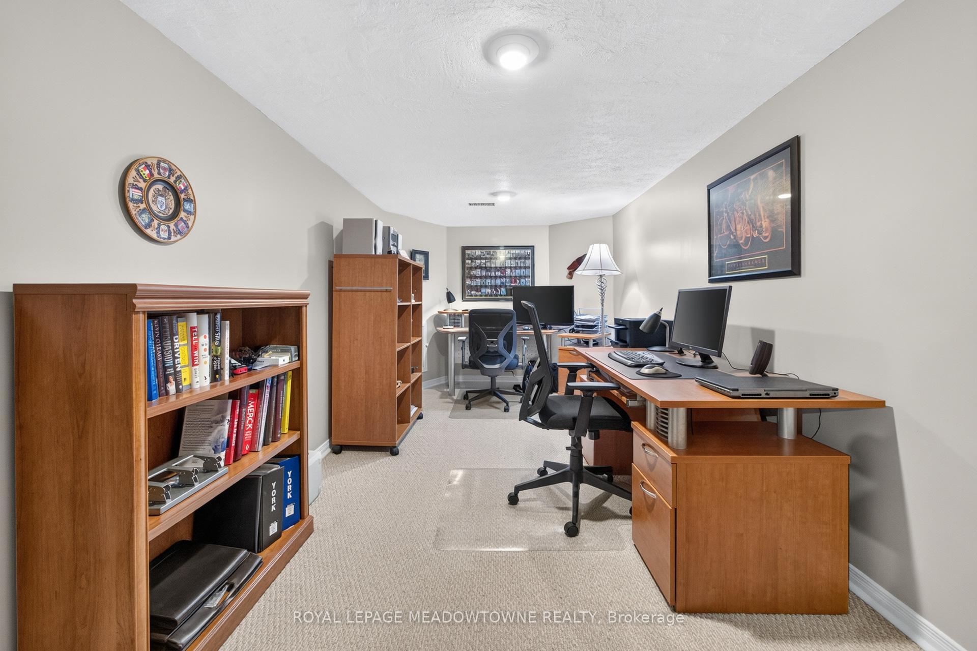 Photo 36 of 82 Miller Drive, Halton Hills, Georgetown — HOMEH