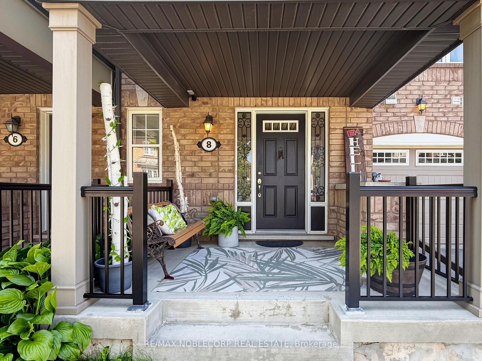 Photo 3 of 8 Deancrest Road, Brampton, Northwest Brampton — HOMEH
