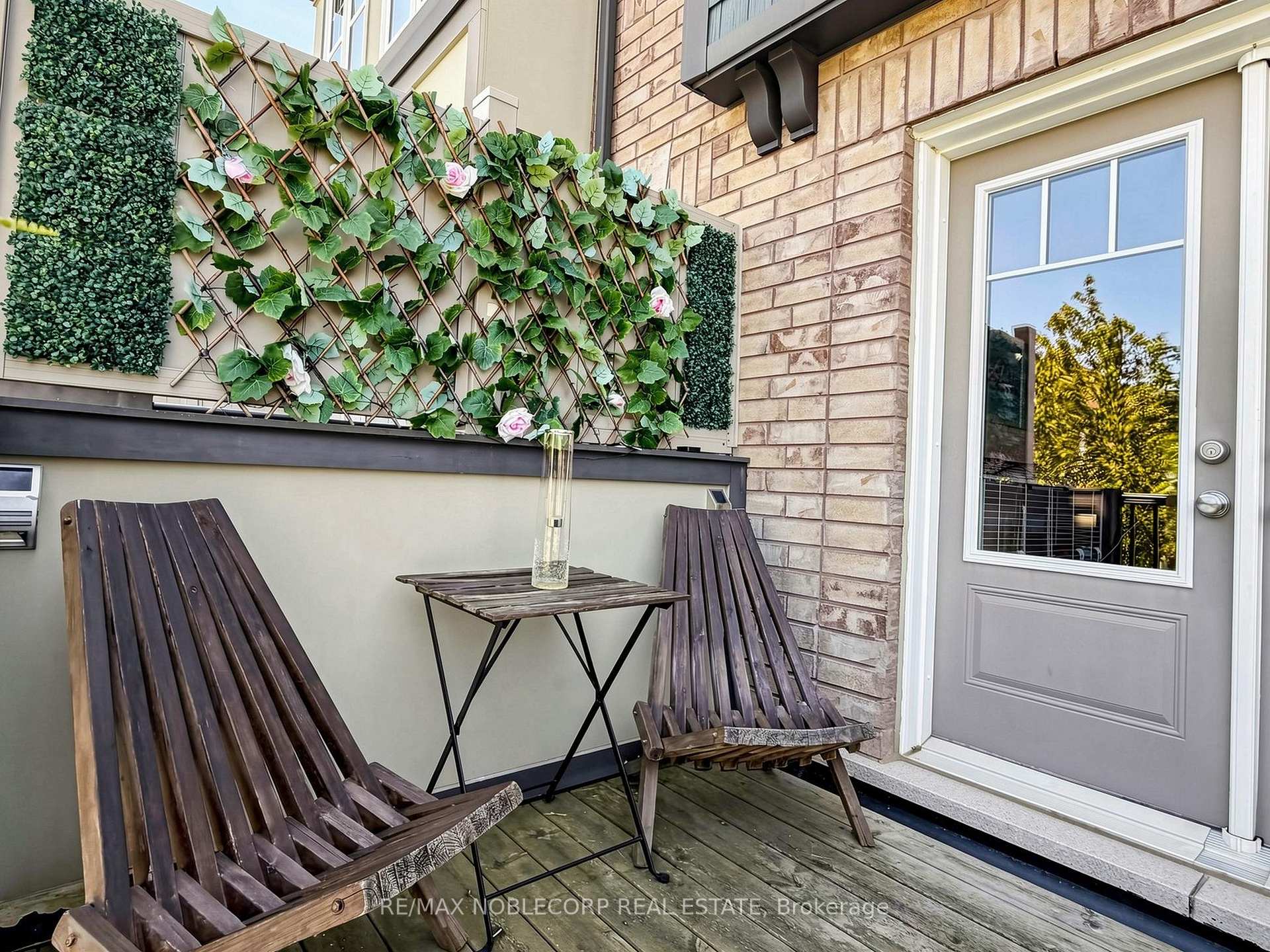Photo 41 of 8 Deancrest Road, Brampton, Northwest Brampton — HOMEH