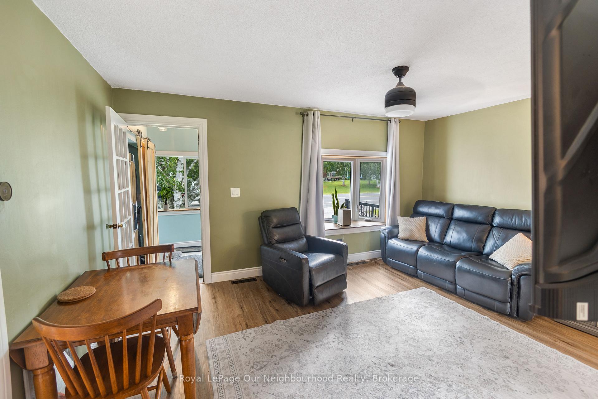 Photo 10 of 1397 Ontario Street, Cobourg — HOMEH