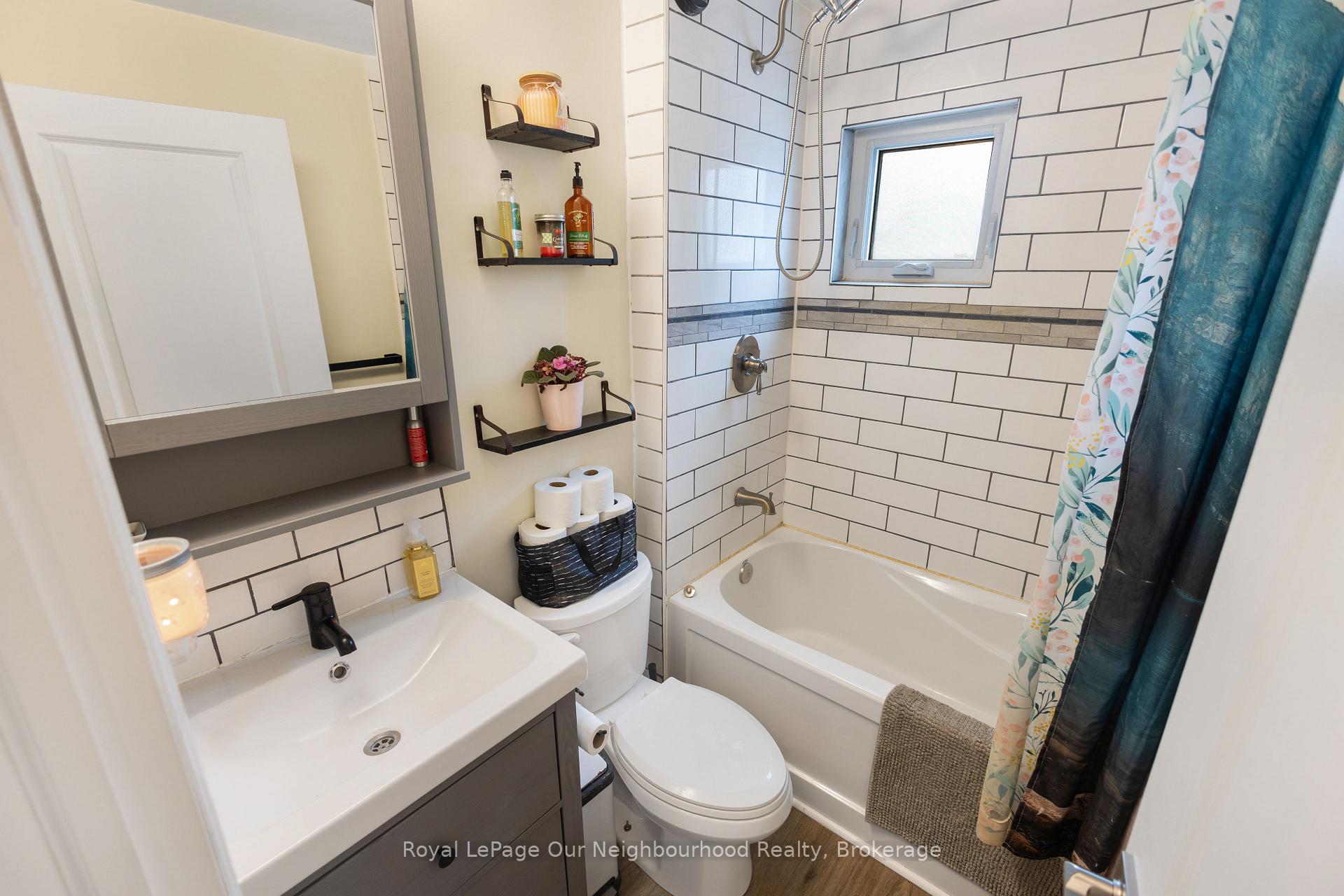 Photo 19 of 1397 Ontario Street, Cobourg — HOMEH