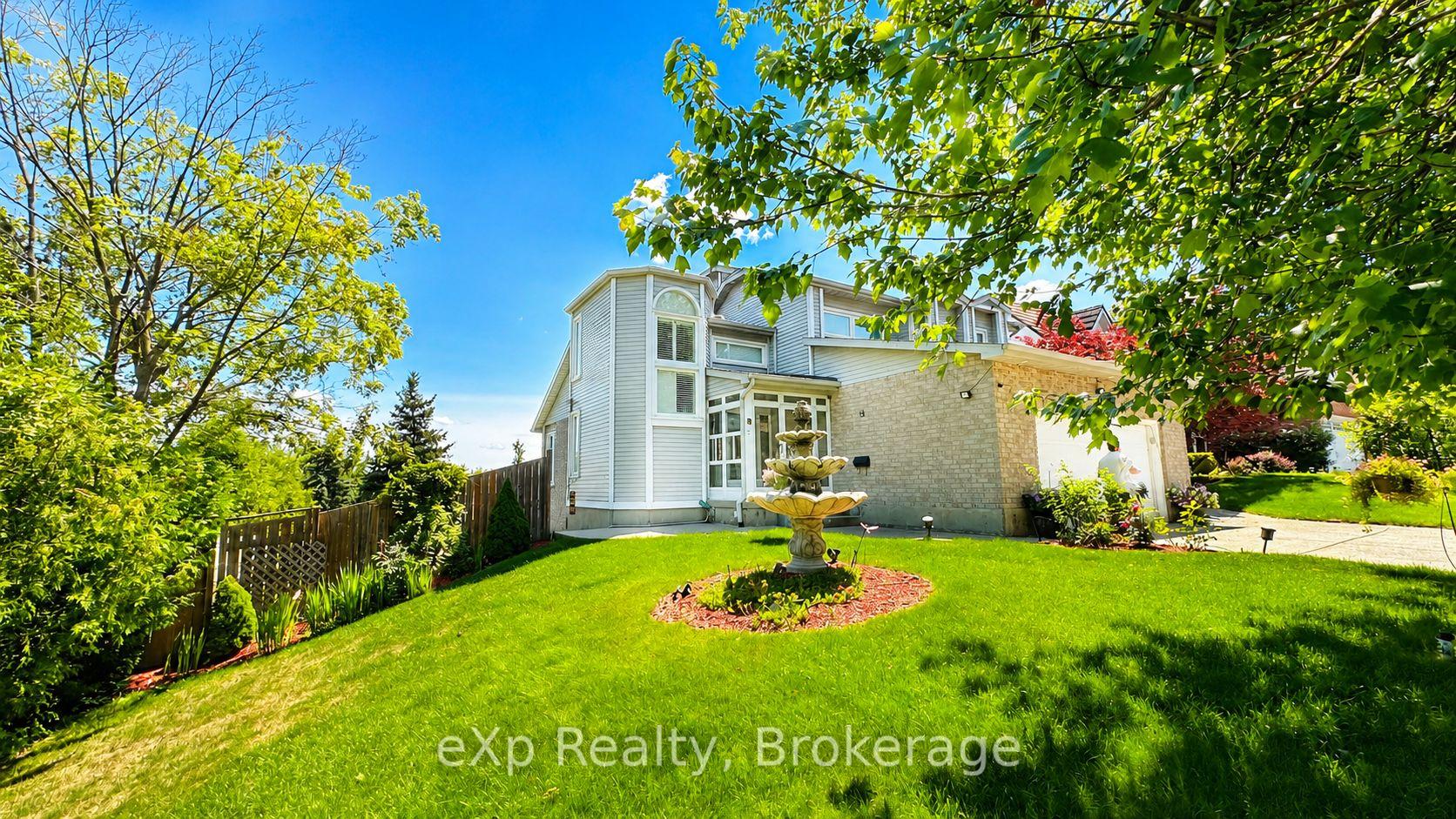 Photo 1 of Unit B, 2 Foxwood Crescent, Guelph, Kortright Hills — HOMEH