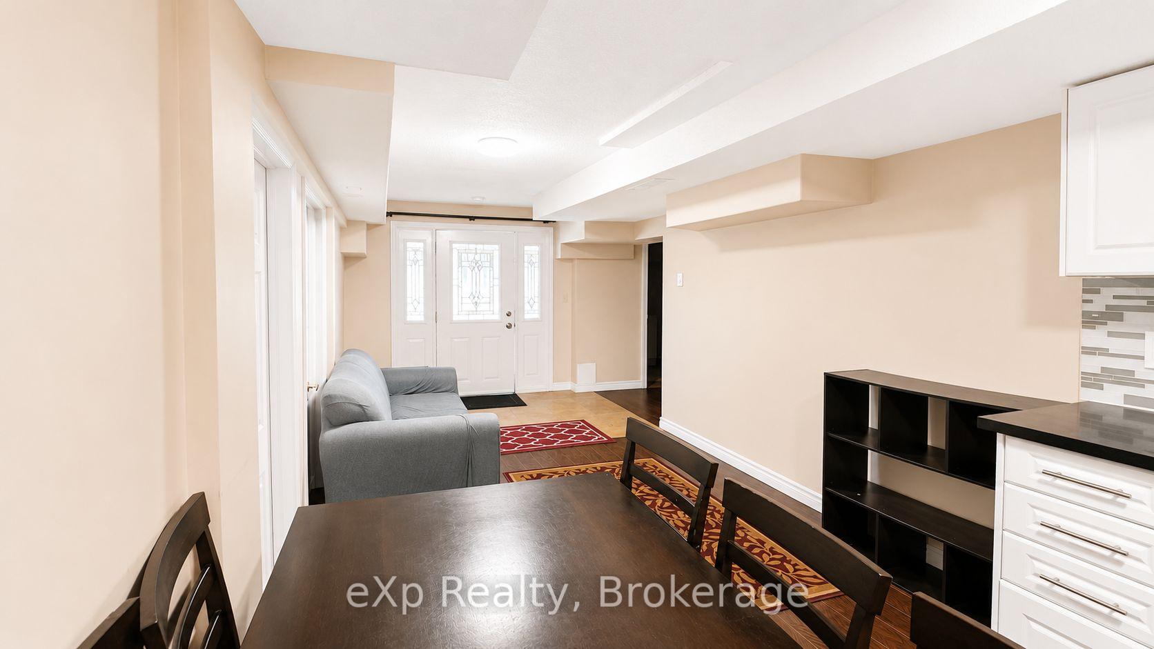 Photo 6 of Unit B, 2 Foxwood Crescent, Guelph, Kortright Hills — HOMEH