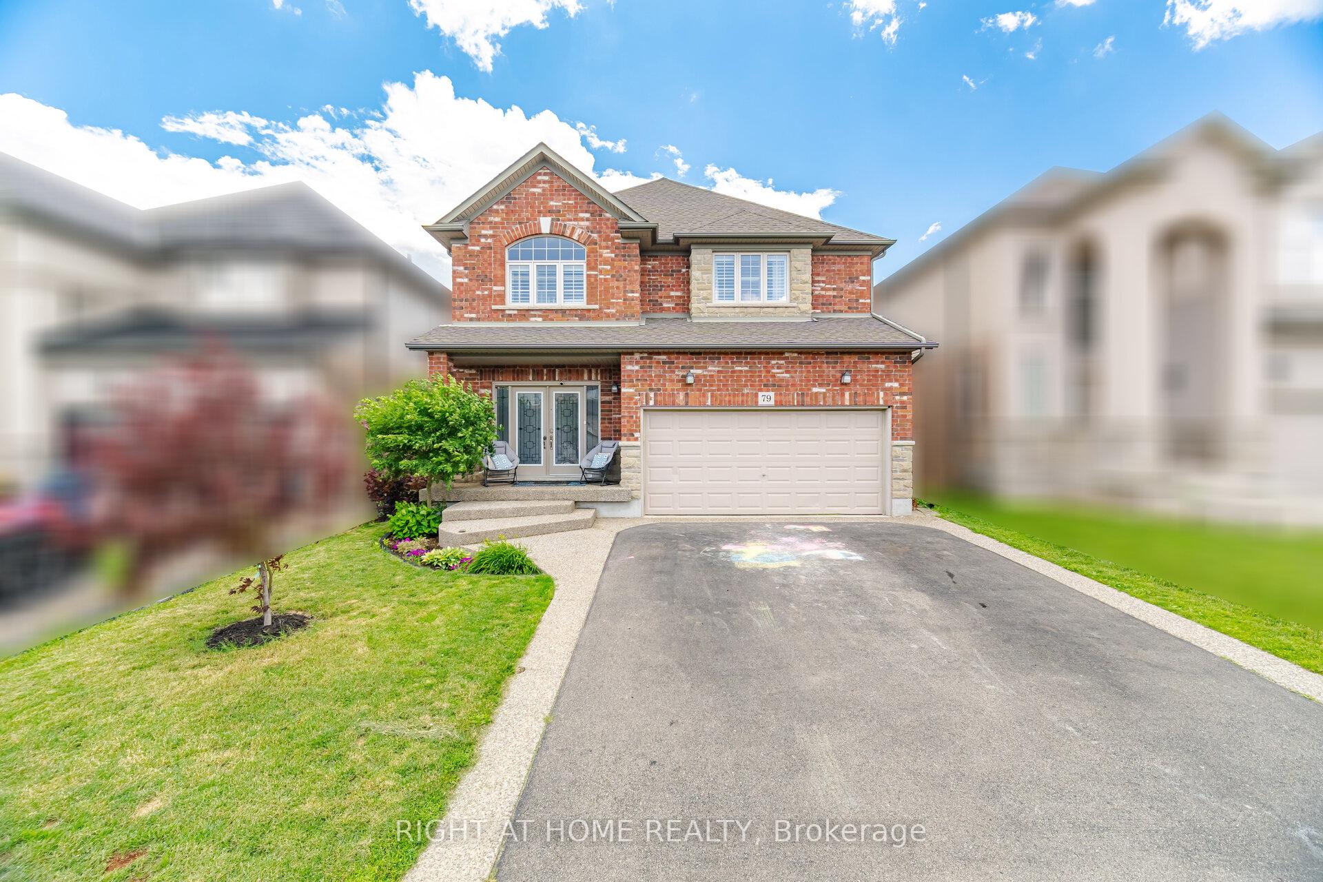 Photo 2 of 79 Garinger Crescent, Hamilton, Binbrook — HOMEH