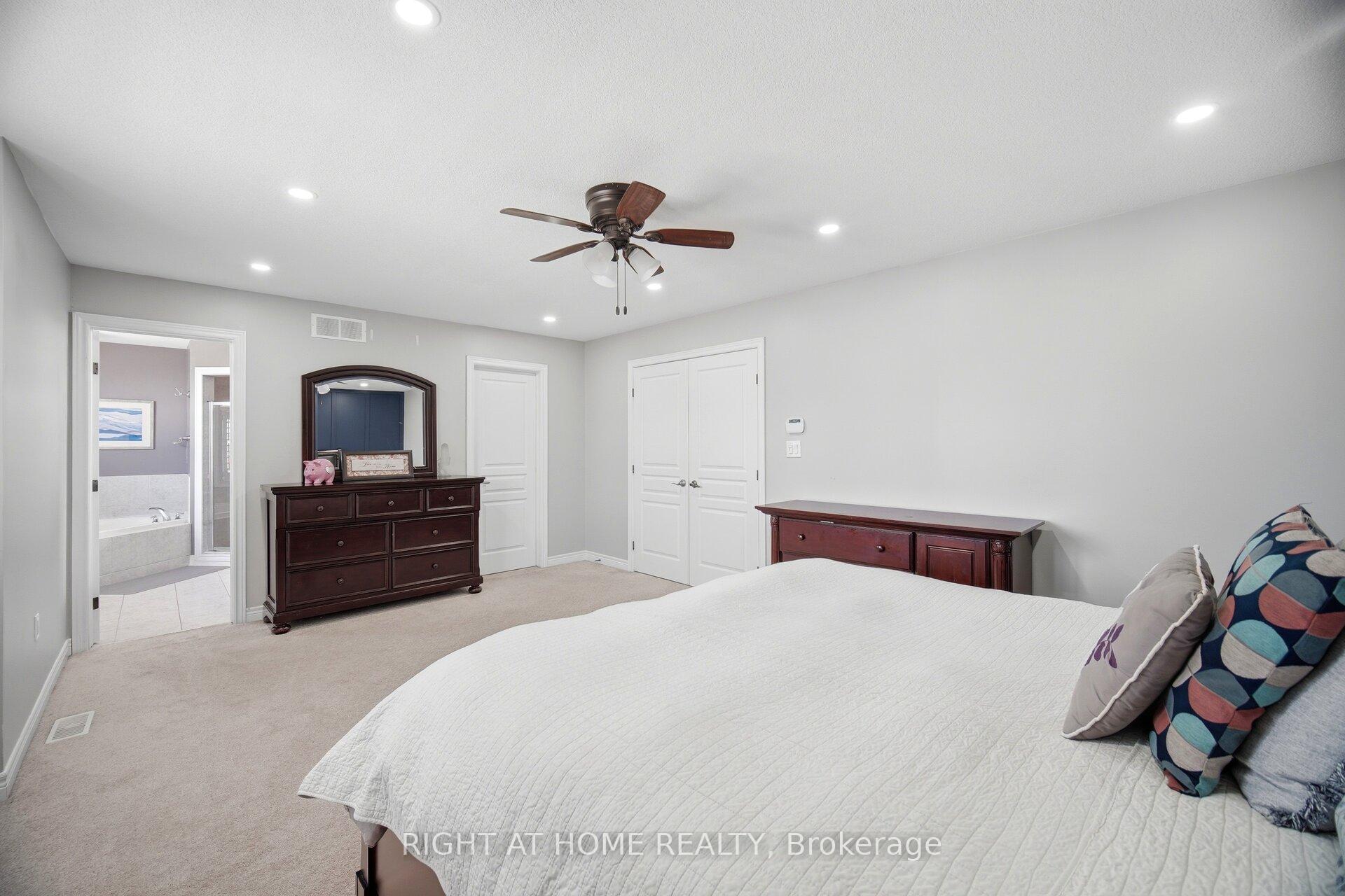 Photo 22 of 79 Garinger Crescent, Hamilton, Binbrook — HOMEH