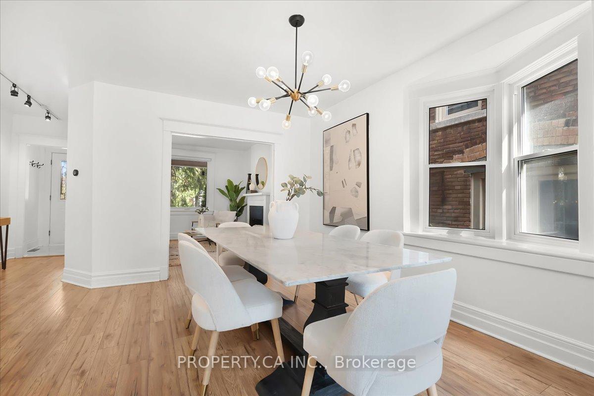 Photo 10 of 44 Beach View Crescent, Toronto, Woodbine Corridor — HOMEH