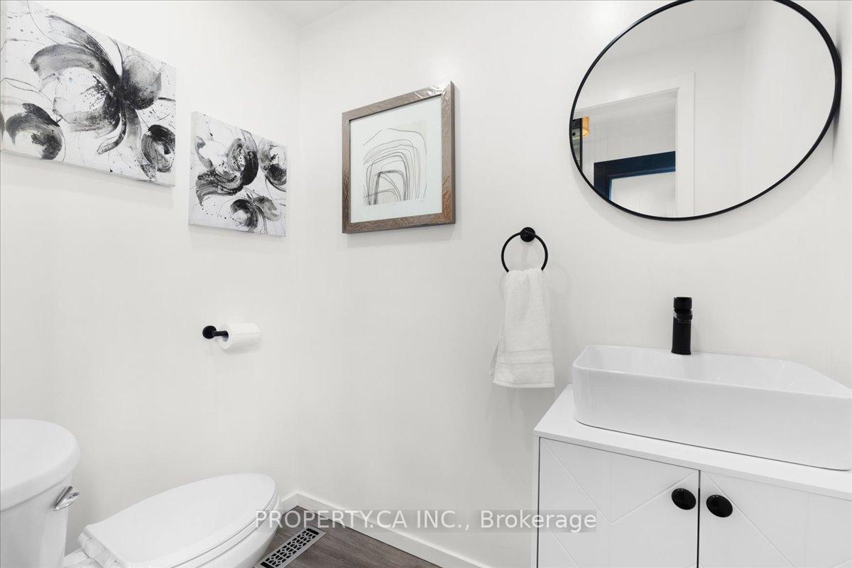 Photo 20 of 44 Beach View Crescent, Toronto, Woodbine Corridor — HOMEH