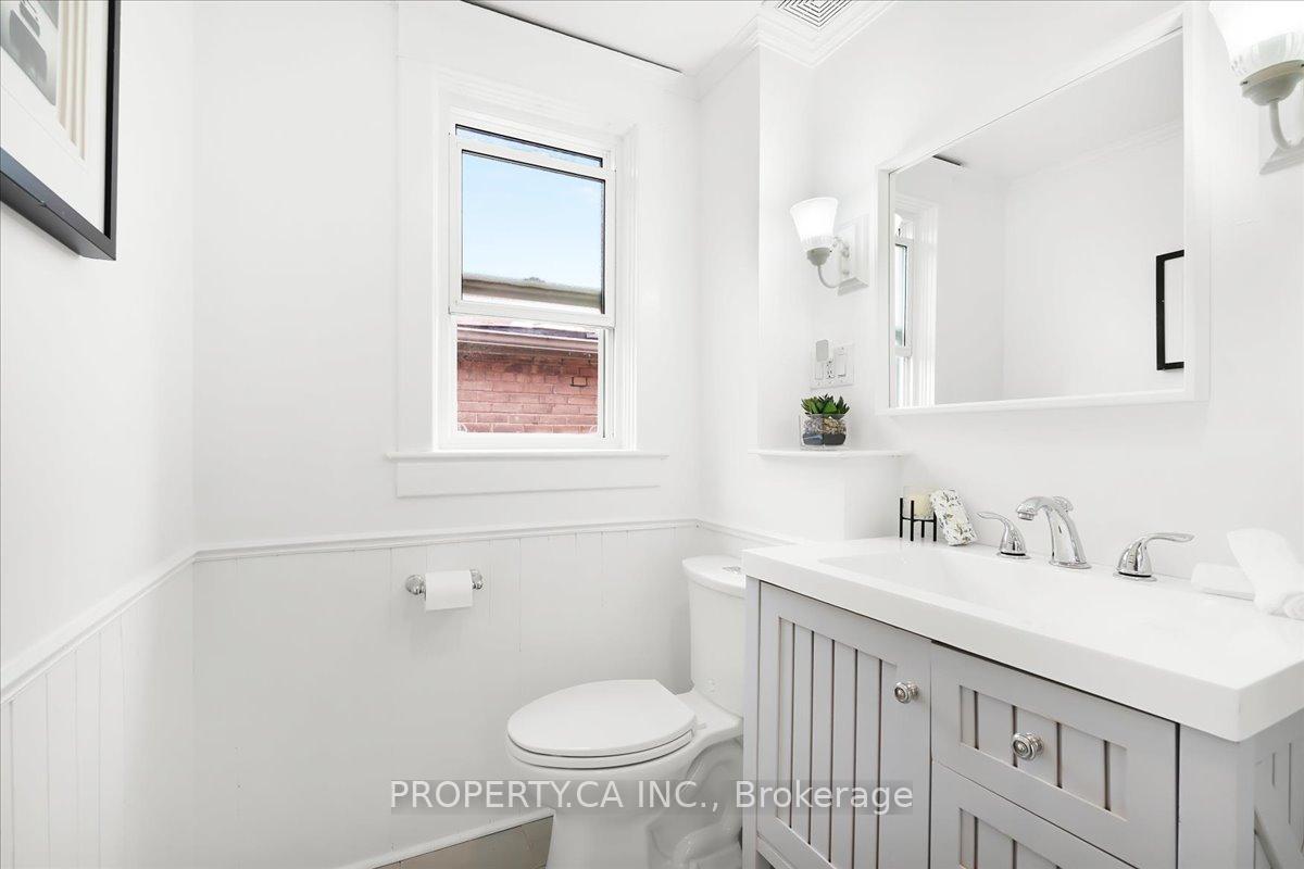 Photo 28 of 44 Beach View Crescent, Toronto, Woodbine Corridor — HOMEH