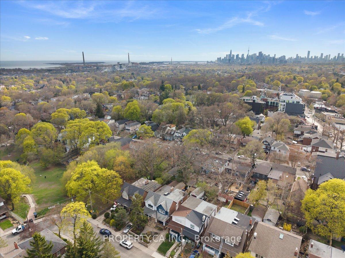 Photo 46 of 44 Beach View Crescent, Toronto, Woodbine Corridor — HOMEH