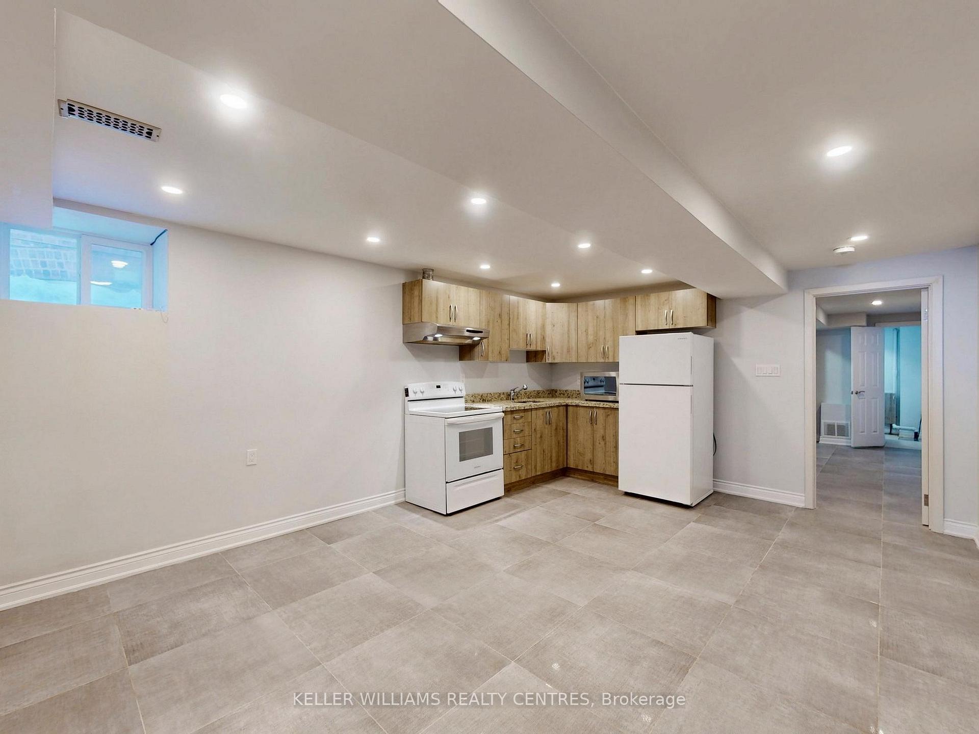 Photo 20 of 62 Hounslow Heath Road, Toronto, Weston-Pellam Park — HOMEH