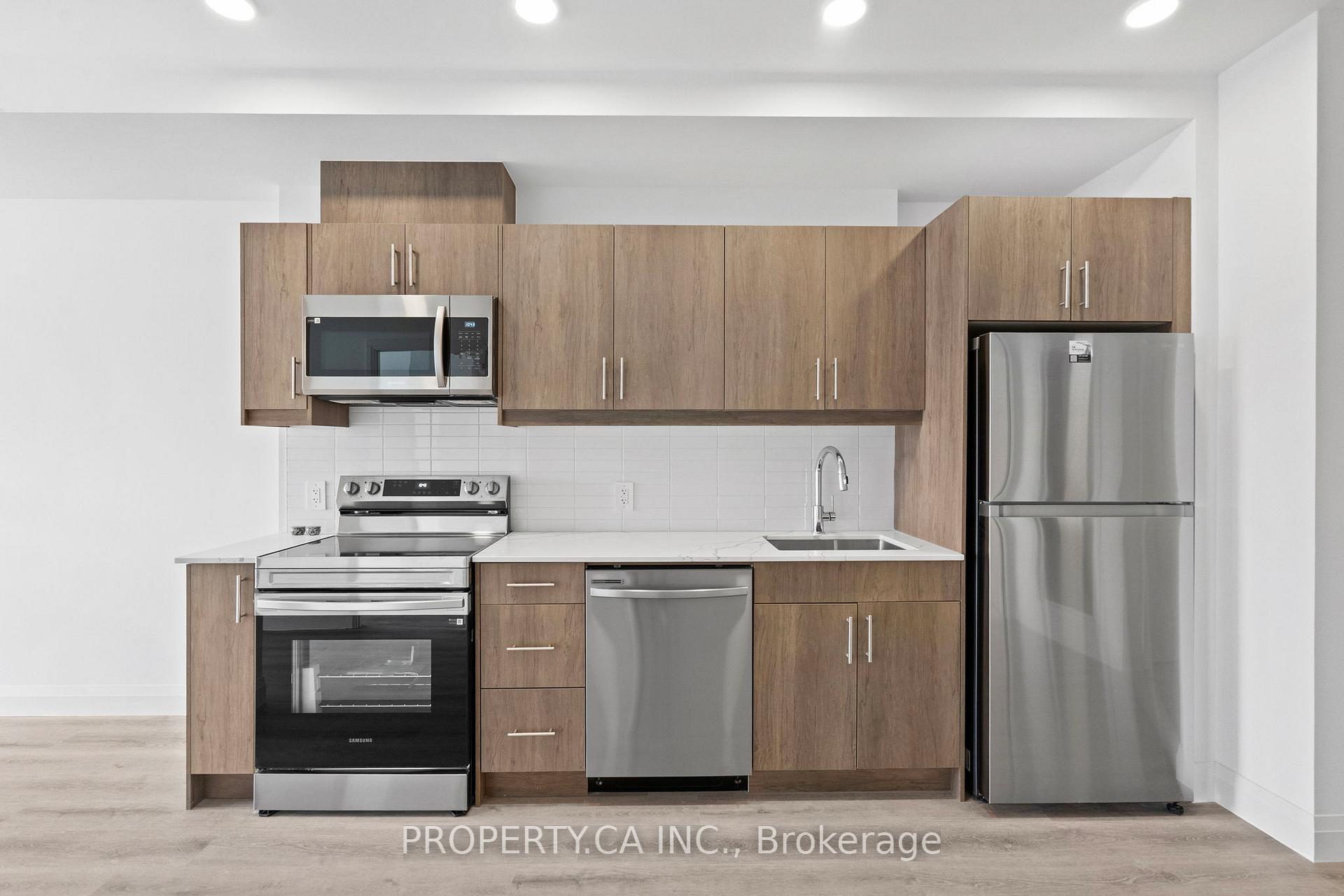 Photo 10 of Unit 210, 1333 Weber Street E, Kitchener, Stanley Park — HOMEH