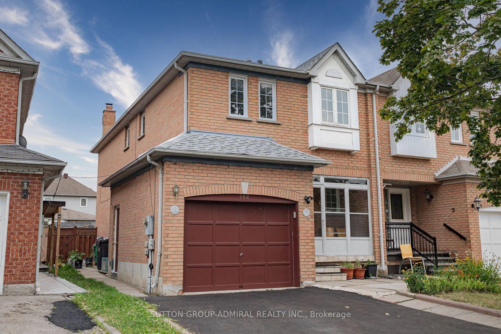 Photo 2 of 162 Bighorn Crescent, Brampton, Sandringham-Wellington — HOMEH