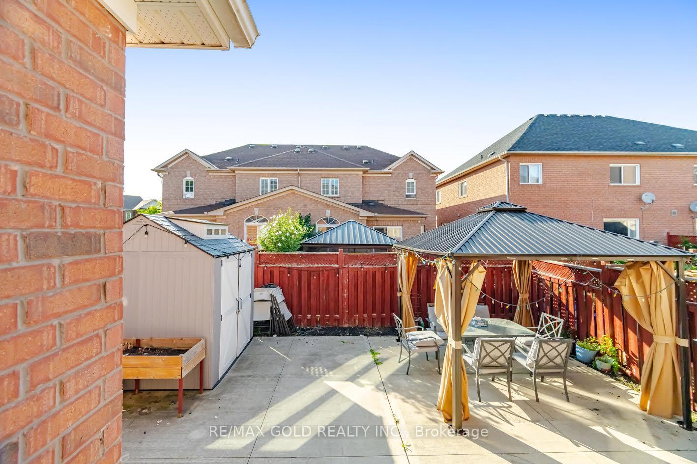 Photo 47 of 61 Saintsbury Crescent, Brampton, Sandringham-Wellington — HOMEH