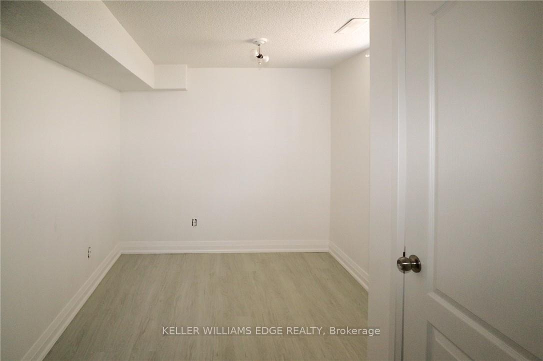 Photo 6 of Unit LL, 525 Britannia Avenue, Hamilton, Normanhurst — HOMEH