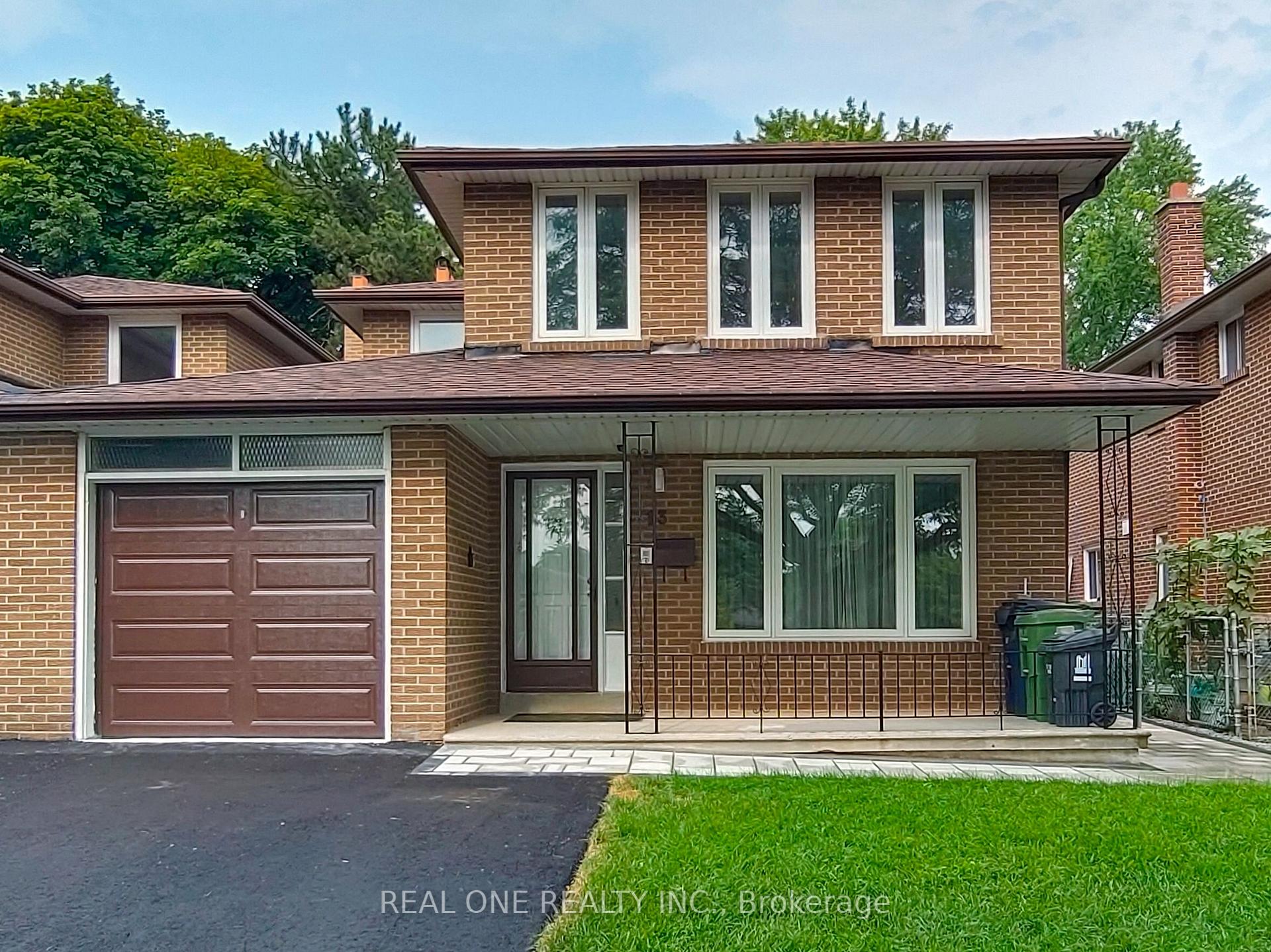 Photo 1 of 13 Mallaby Road, North York, Bayview Woods-Steeles — HOMEH