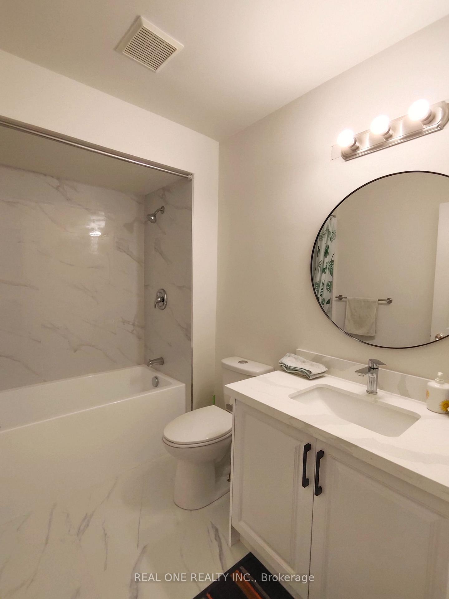 Photo 25 of 13 Mallaby Road, North York, Bayview Woods-Steeles — HOMEH