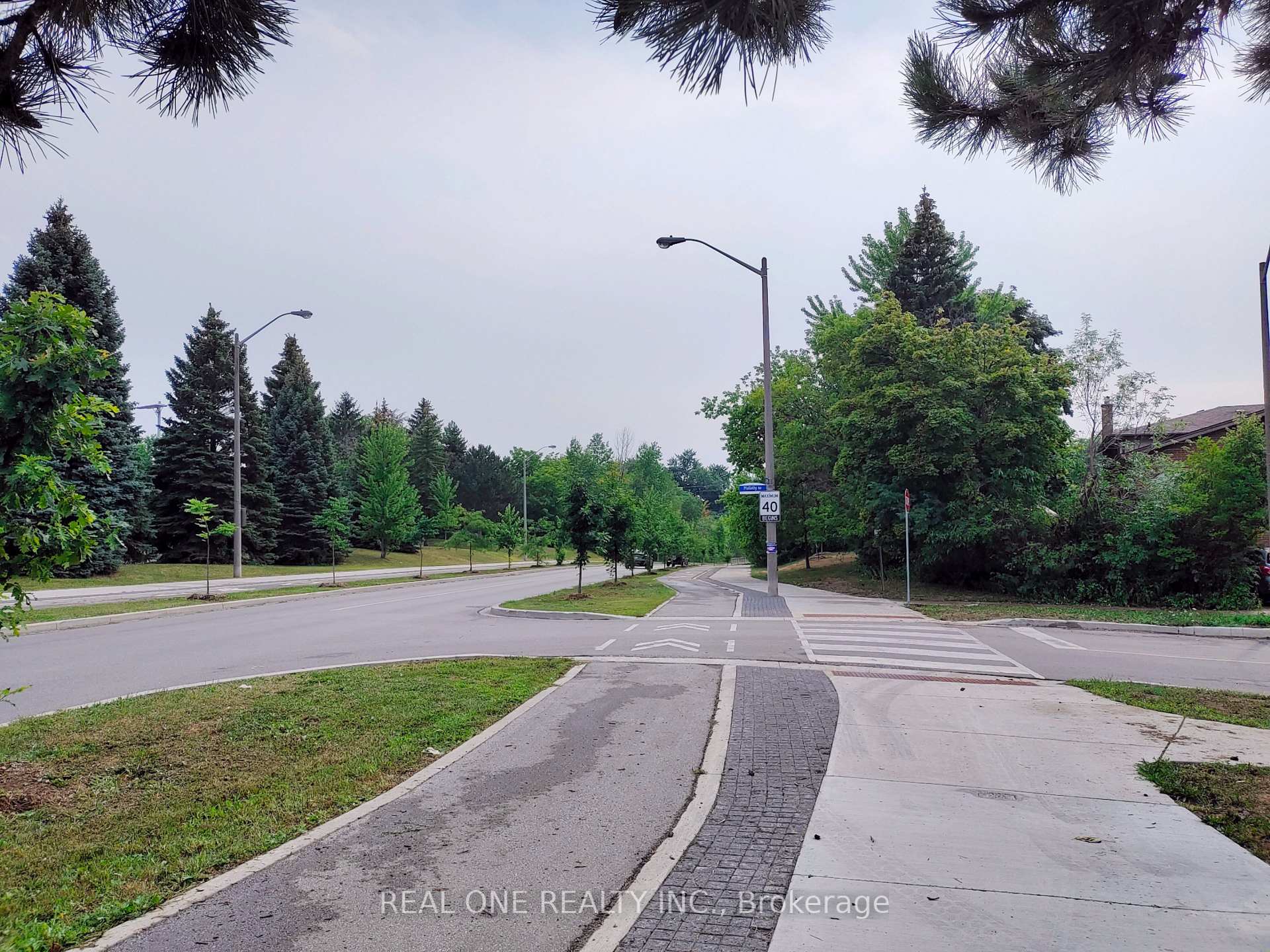 Photo 35 of 13 Mallaby Road, North York, Bayview Woods-Steeles — HOMEH