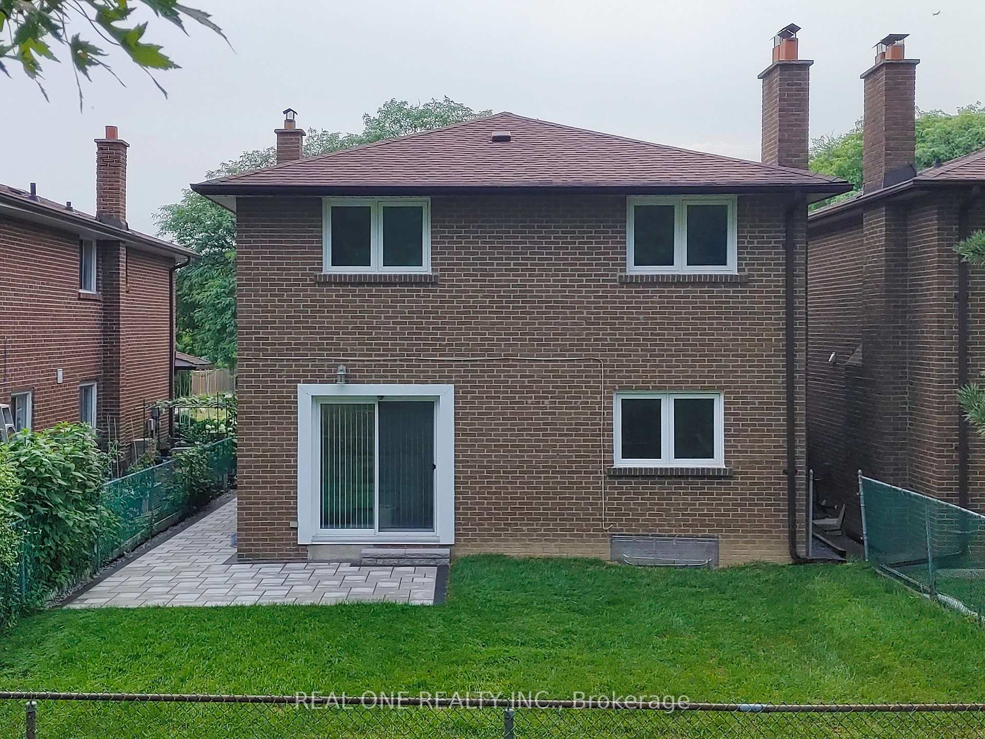 Photo 37 of 13 Mallaby Road, North York, Bayview Woods-Steeles — HOMEH