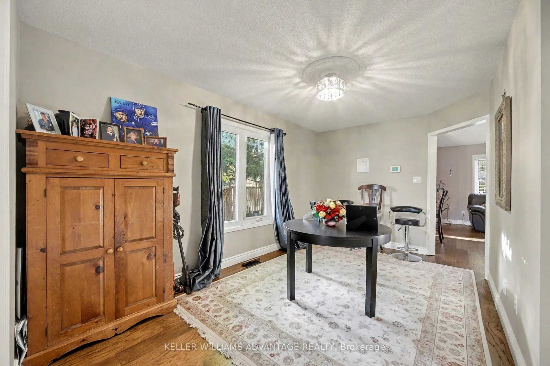 Photo 9 of 17 James Young Drive, Halton Hills, Georgetown — HOMEH