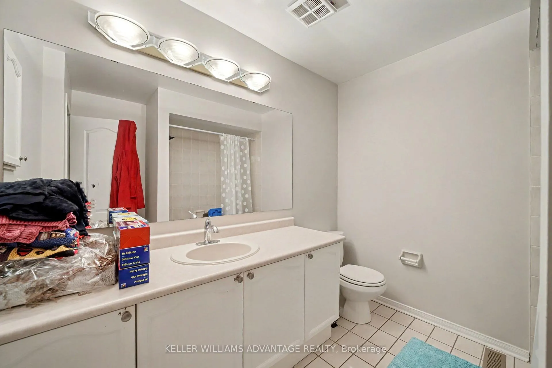 Photo 21 of 17 James Young Drive, Halton Hills, Georgetown — HOMEH