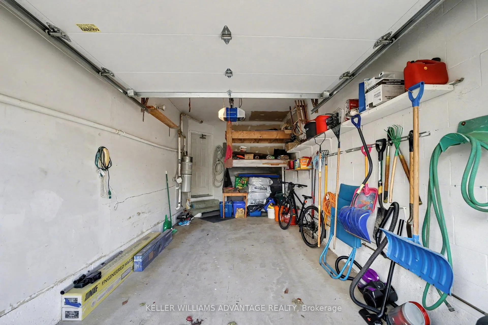 Photo 37 of 17 James Young Drive, Halton Hills, Georgetown — HOMEH