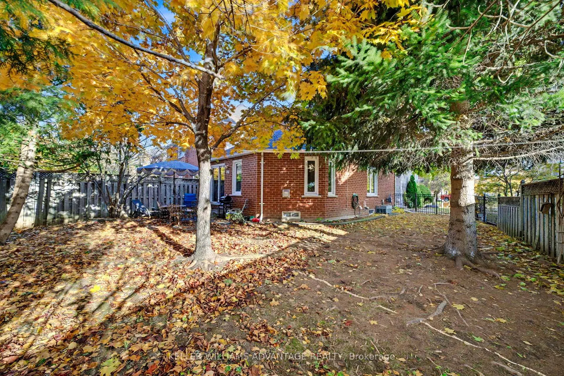 Photo 40 of 17 James Young Drive, Halton Hills, Georgetown — HOMEH