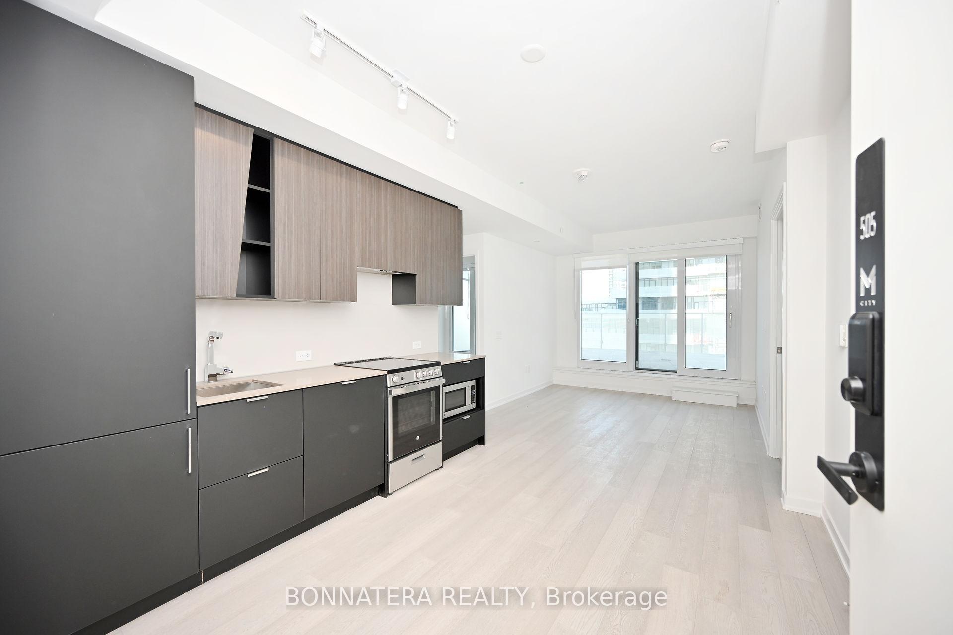 Photo 4 of Unit 505, 3883 Quartz Road, Mississauga, City Centre — HOMEH