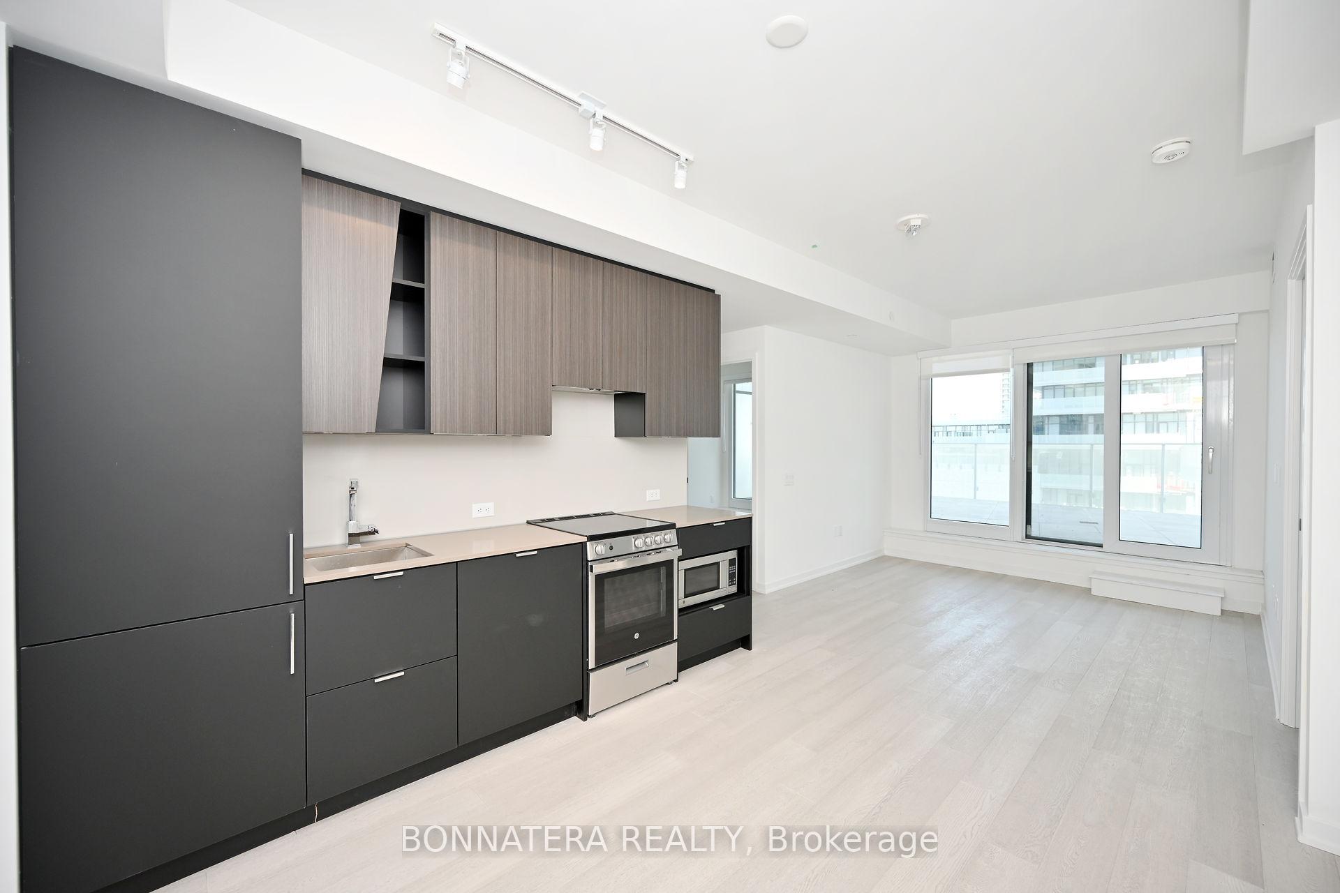 Photo 7 of Unit 505, 3883 Quartz Road, Mississauga, City Centre — HOMEH