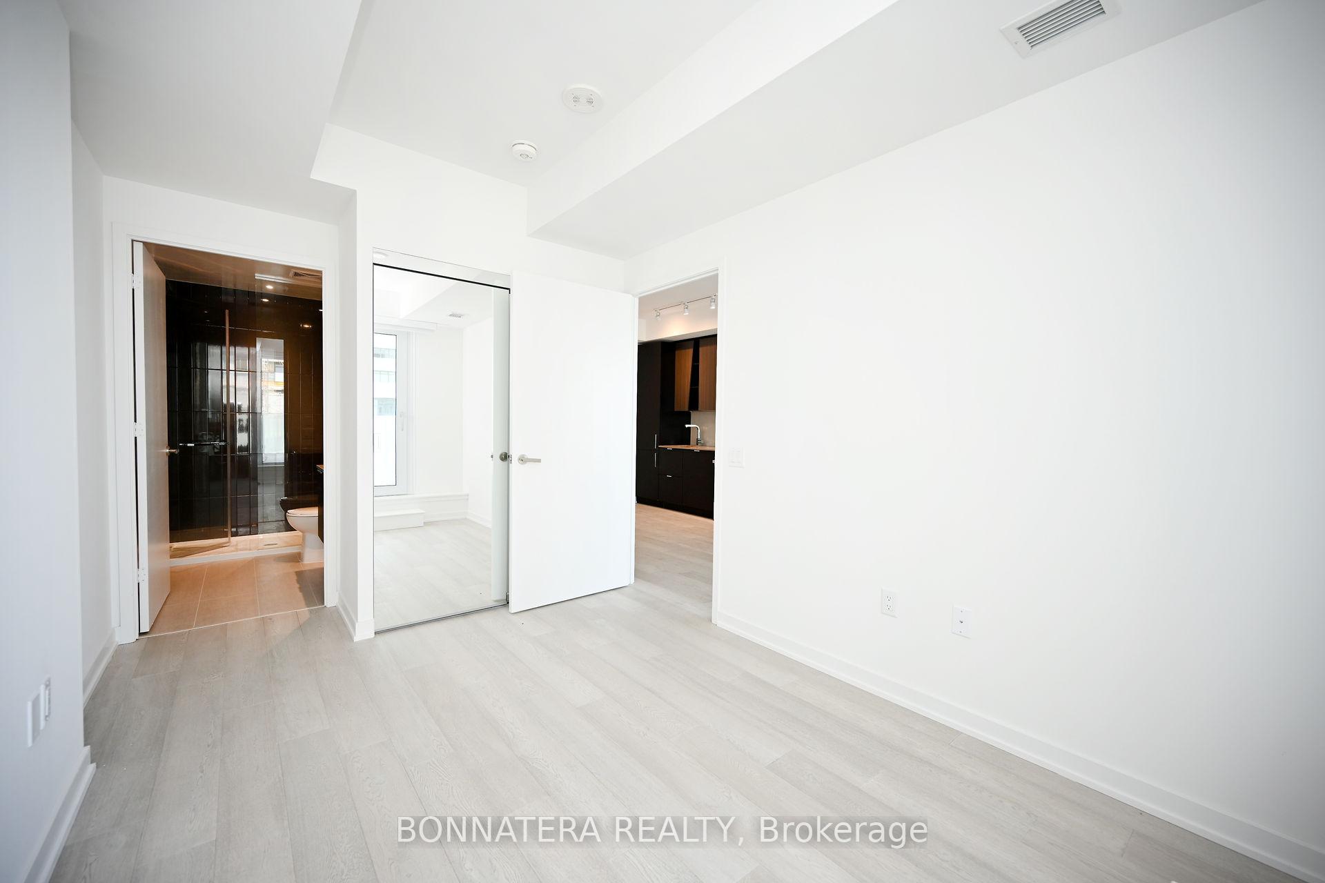 Photo 12 of Unit 505, 3883 Quartz Road, Mississauga, City Centre — HOMEH