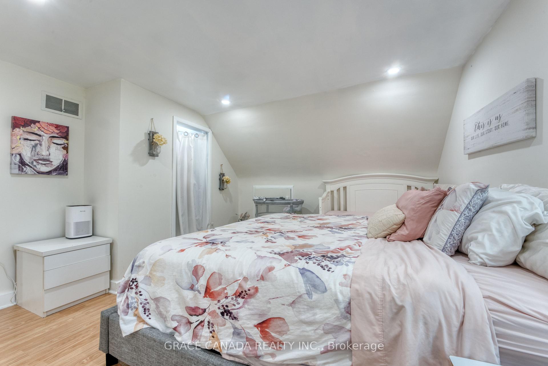 Photo 28 of 12437 St Thomas Street, Tecumseh — HOMEH