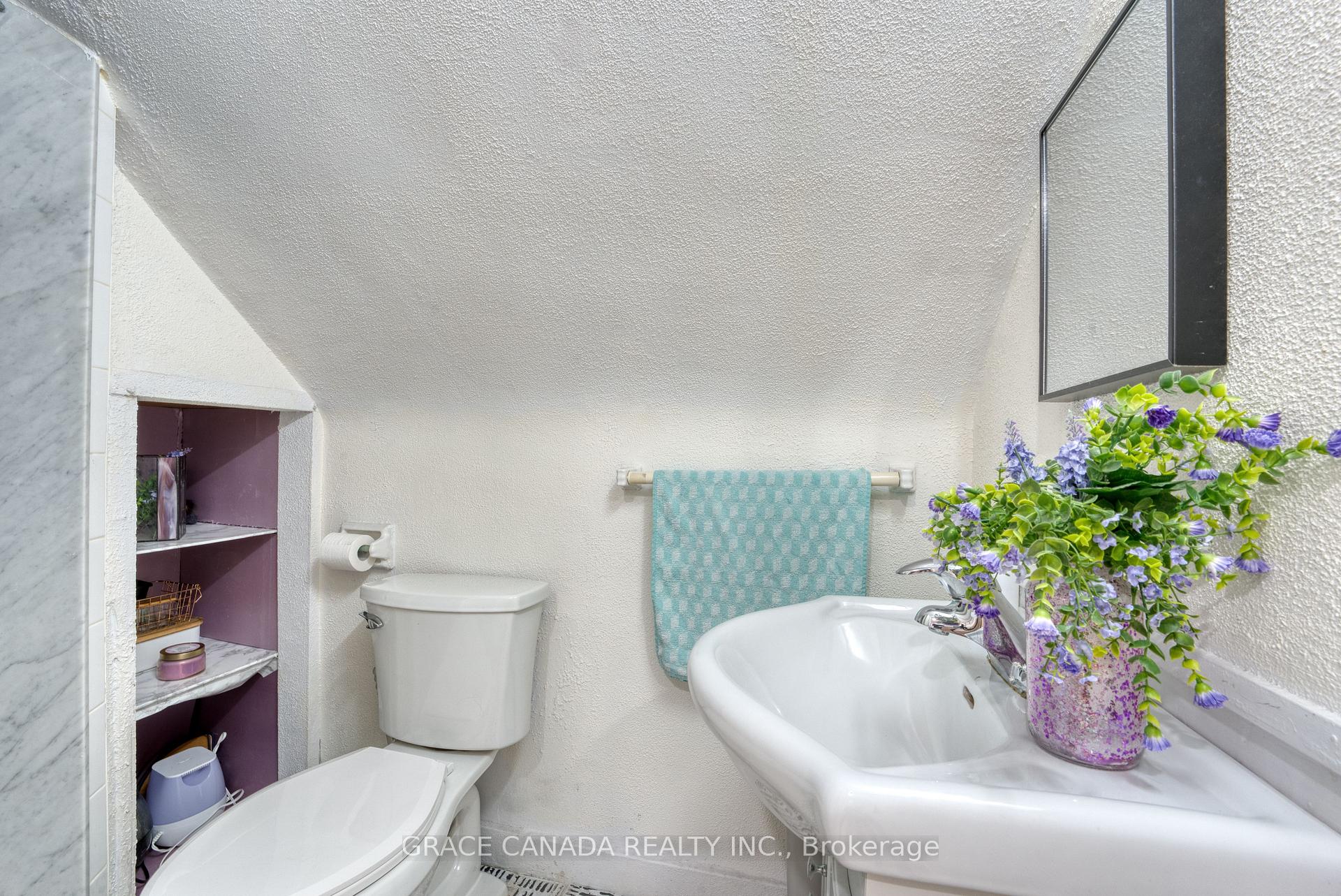 Photo 30 of 12437 St Thomas Street, Tecumseh — HOMEH