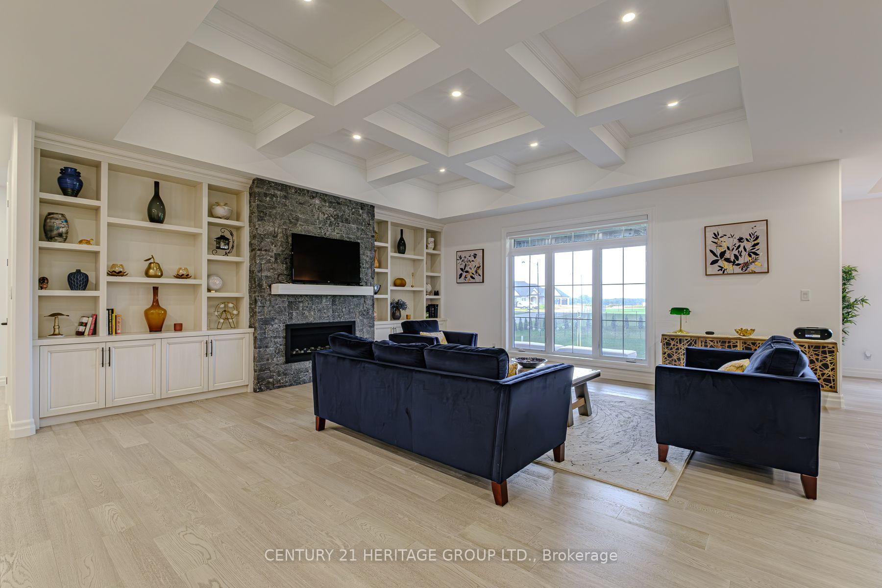 Photo 6 of 18 Bannister Street, Brant, Oakland — HOMEH