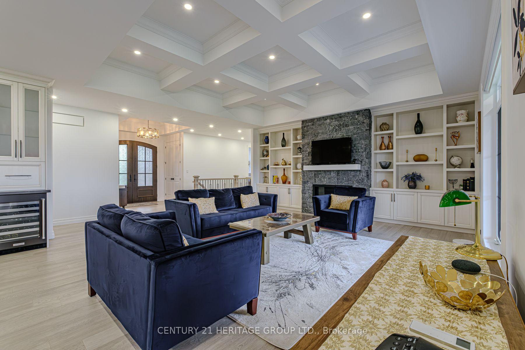 Photo 7 of 18 Bannister Street, Brant, Oakland — HOMEH