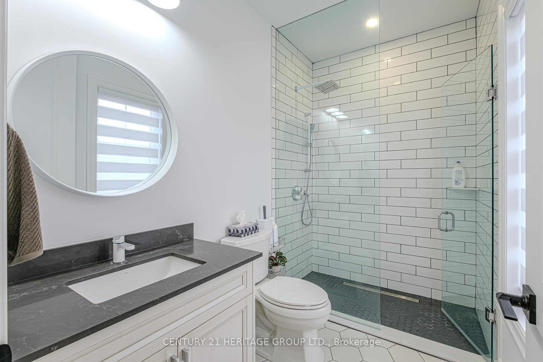 Photo 23 of 18 Bannister Street, Brant, Oakland — HOMEH