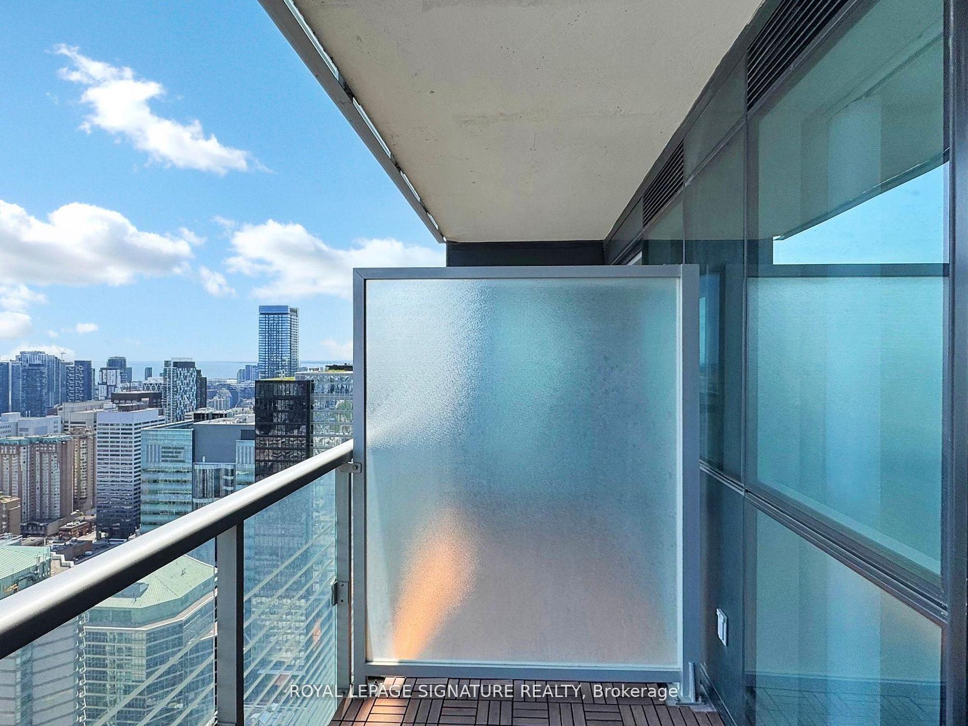Photo 30 of Unit 4508, 386 Yonge Street, Toronto, Bay Street Corridor — HOMEH