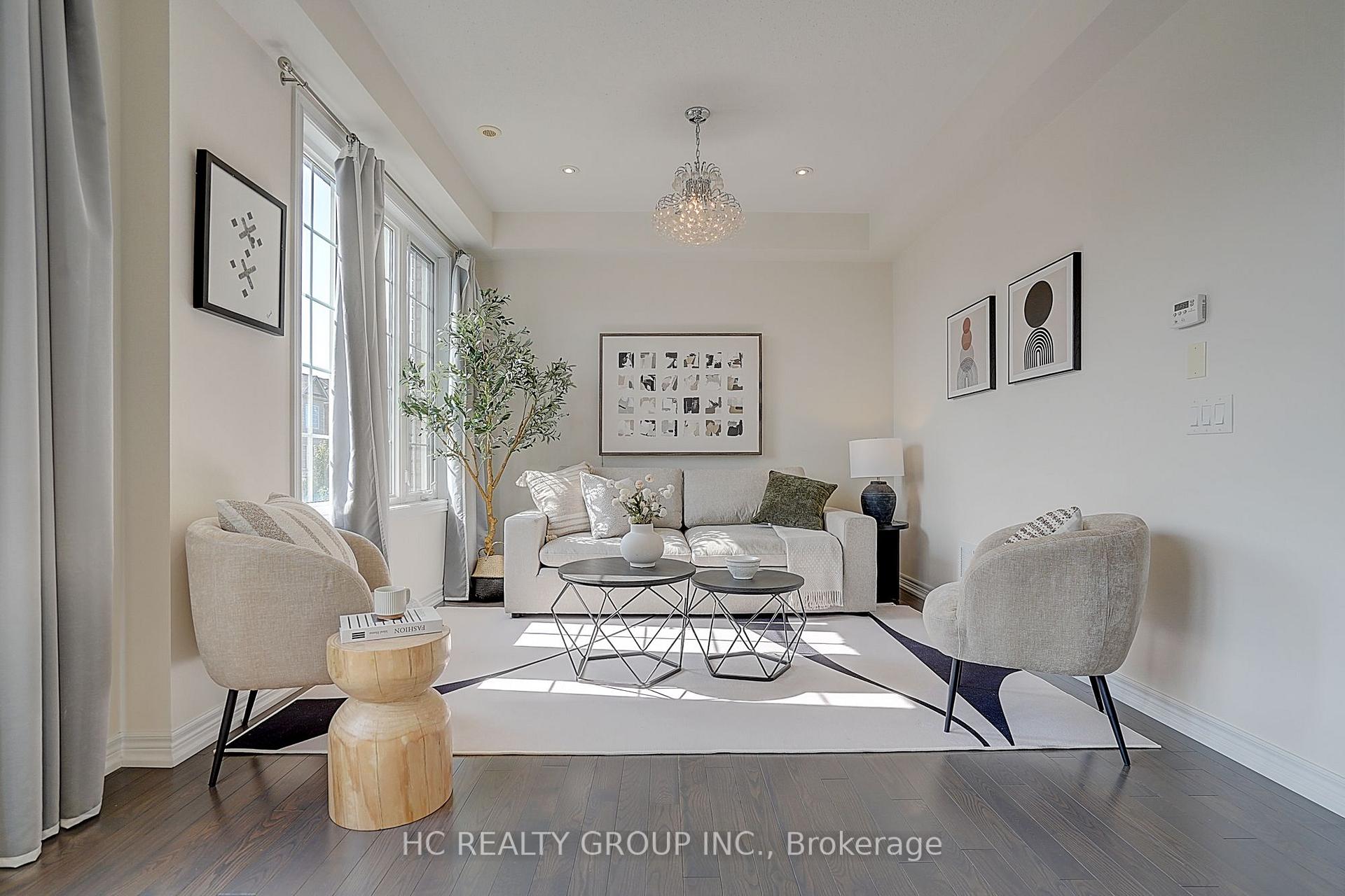 Photo 3 of 22 Toulouse Court, Markham, Cornell — HOMEH