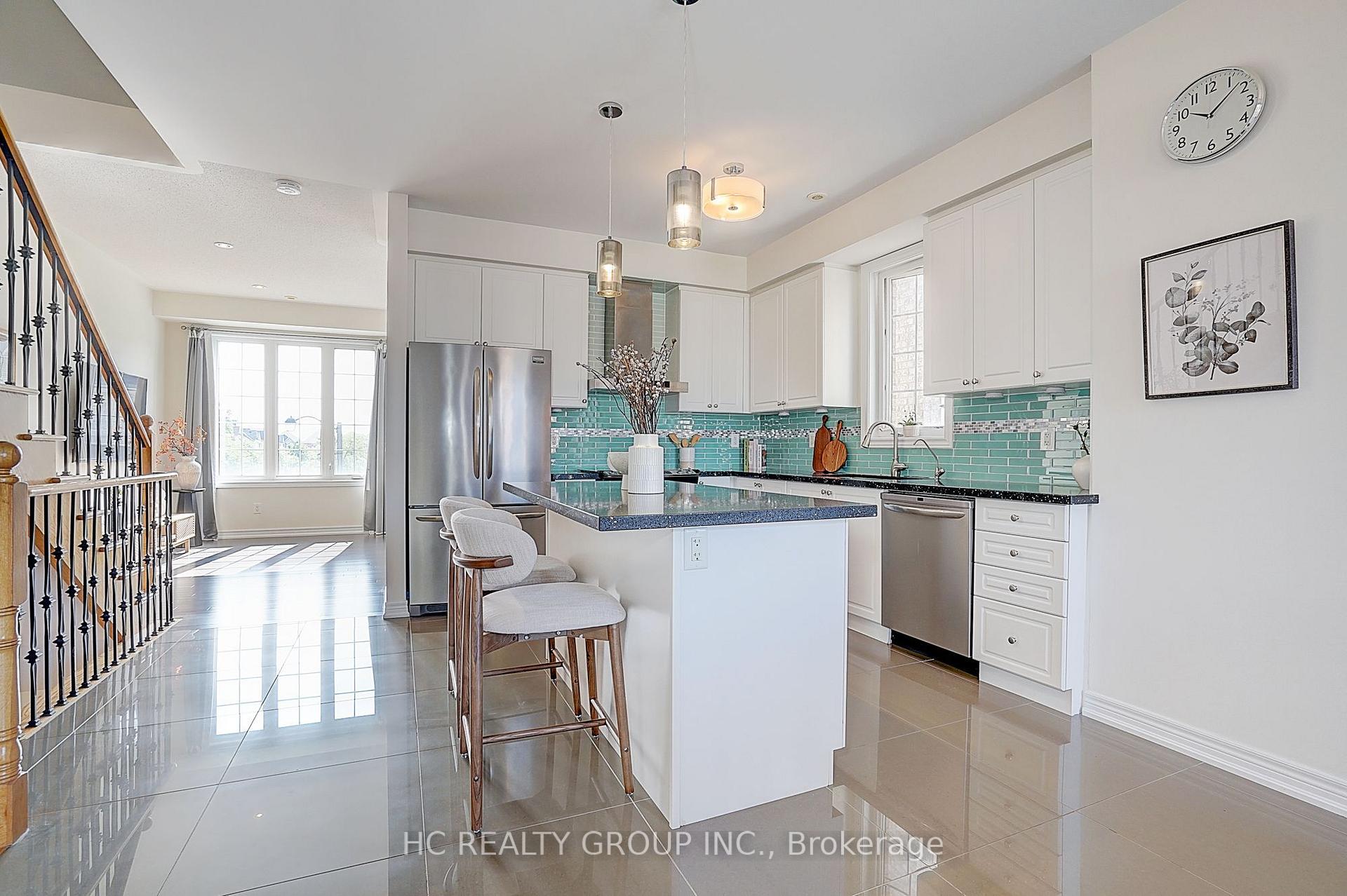 Photo 13 of 22 Toulouse Court, Markham, Cornell — HOMEH