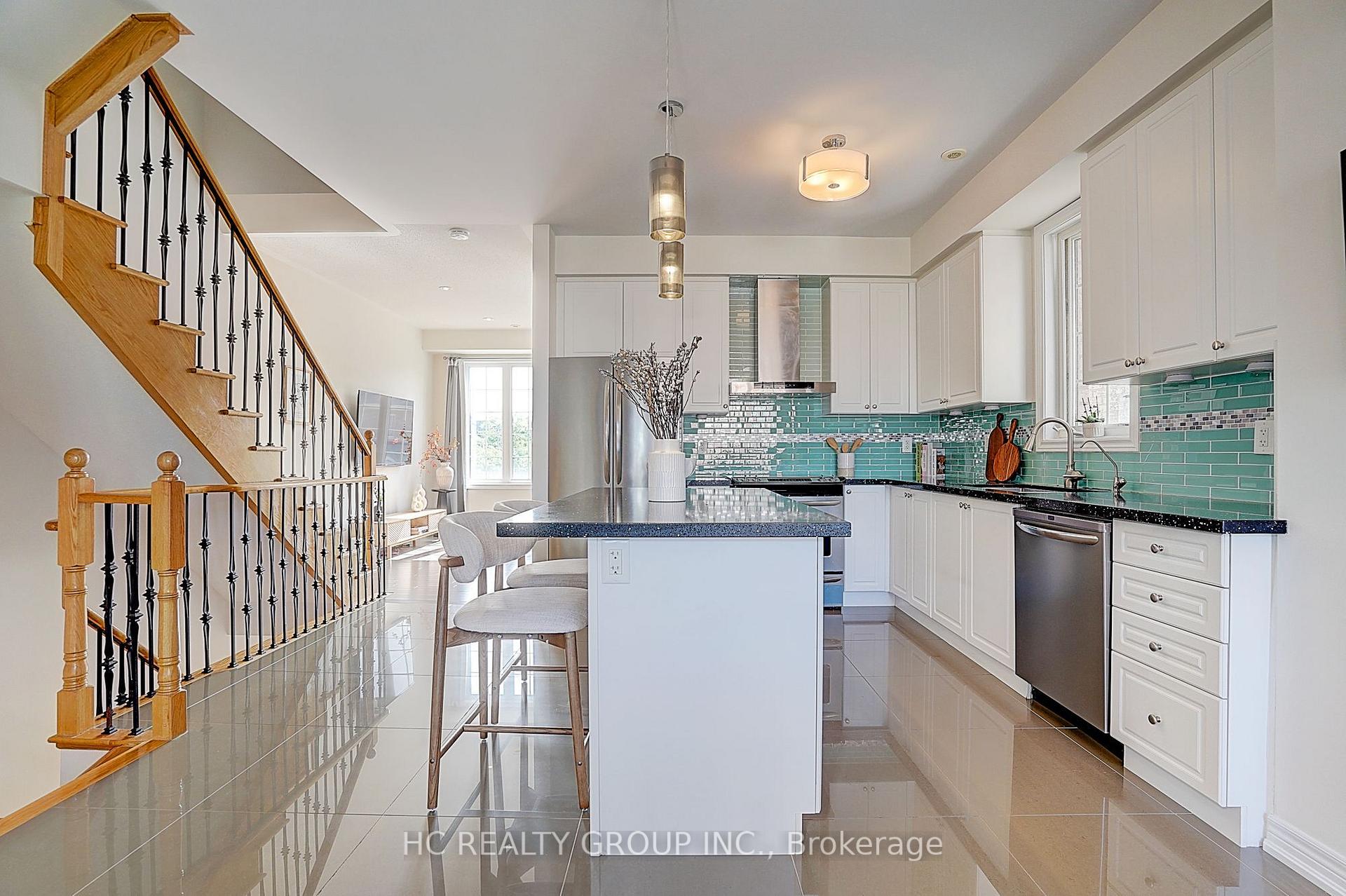 Photo 14 of 22 Toulouse Court, Markham, Cornell — HOMEH