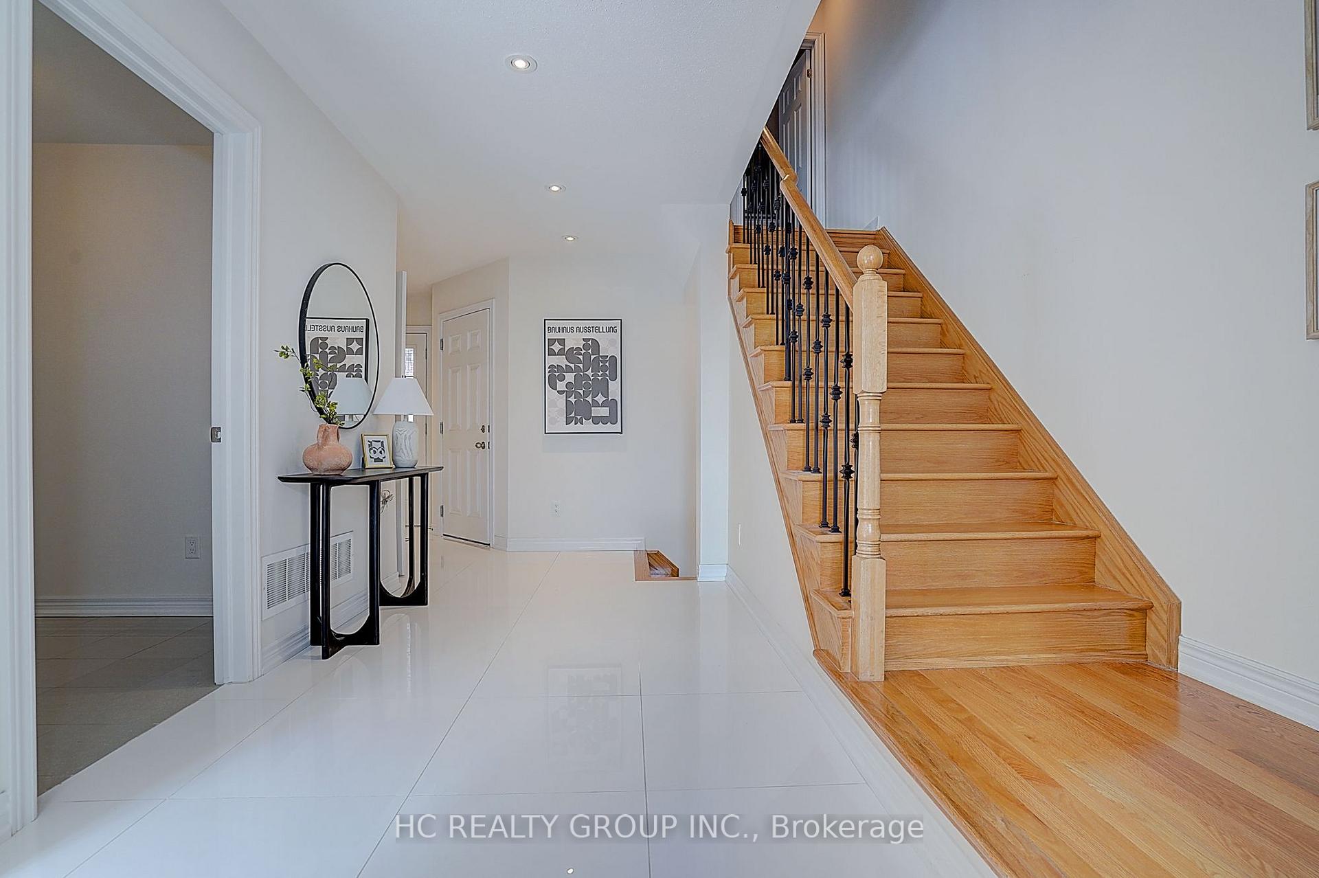 Photo 35 of 22 Toulouse Court, Markham, Cornell — HOMEH