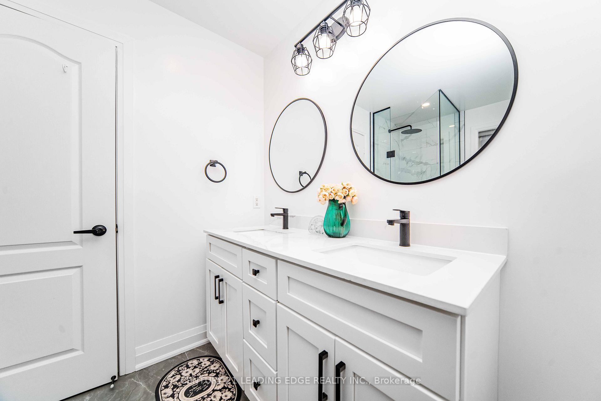 Photo 29 of 37 Landsdown Crescent, Markham, Wismer — HOMEH